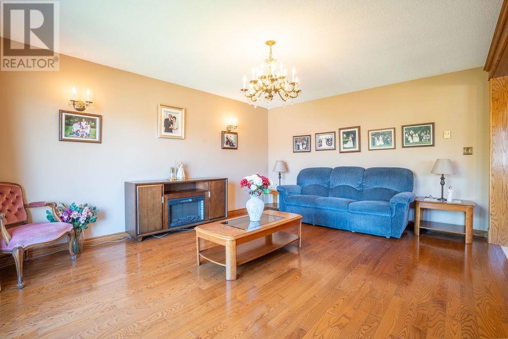 20 Admiral Dr, Sault Ste. Marie, Ontario  P6C 5W3 - Photo 12 - SM253001