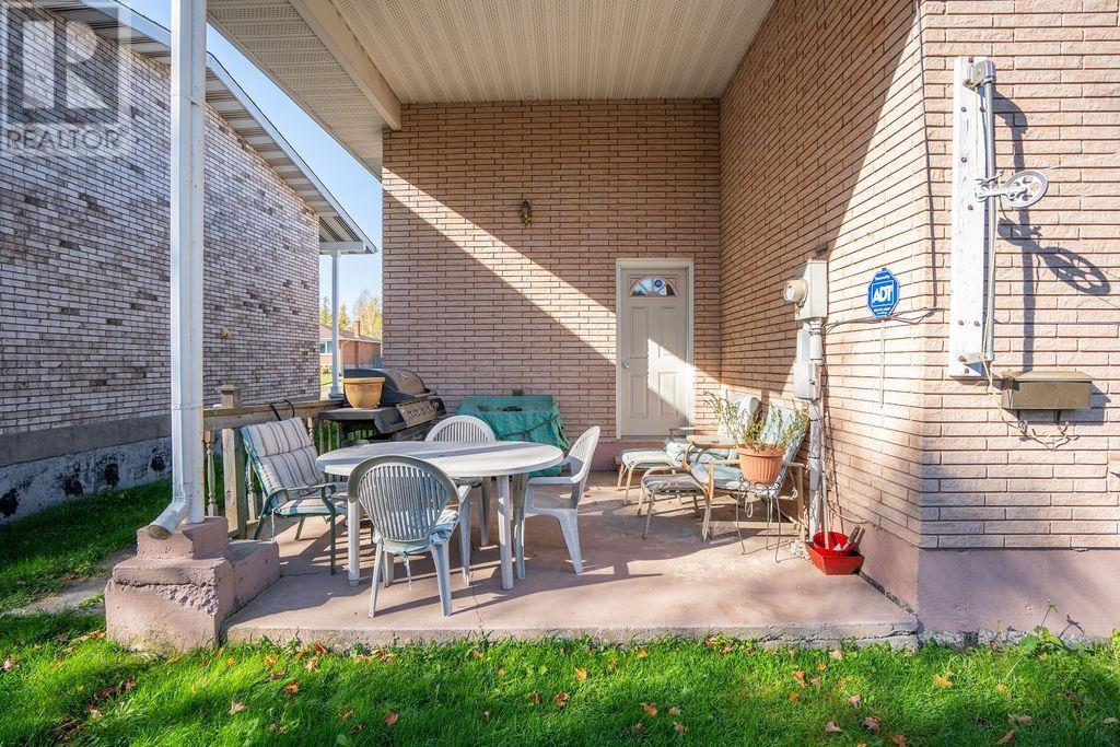 20 Admiral Dr, Sault Ste. Marie, Ontario  P6C 5W3 - Photo 6 - SM253001