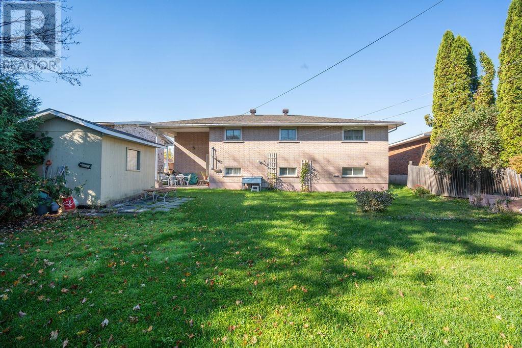 20 Admiral Dr, Sault Ste. Marie, Ontario  P6C 5W3 - Photo 9 - SM253001