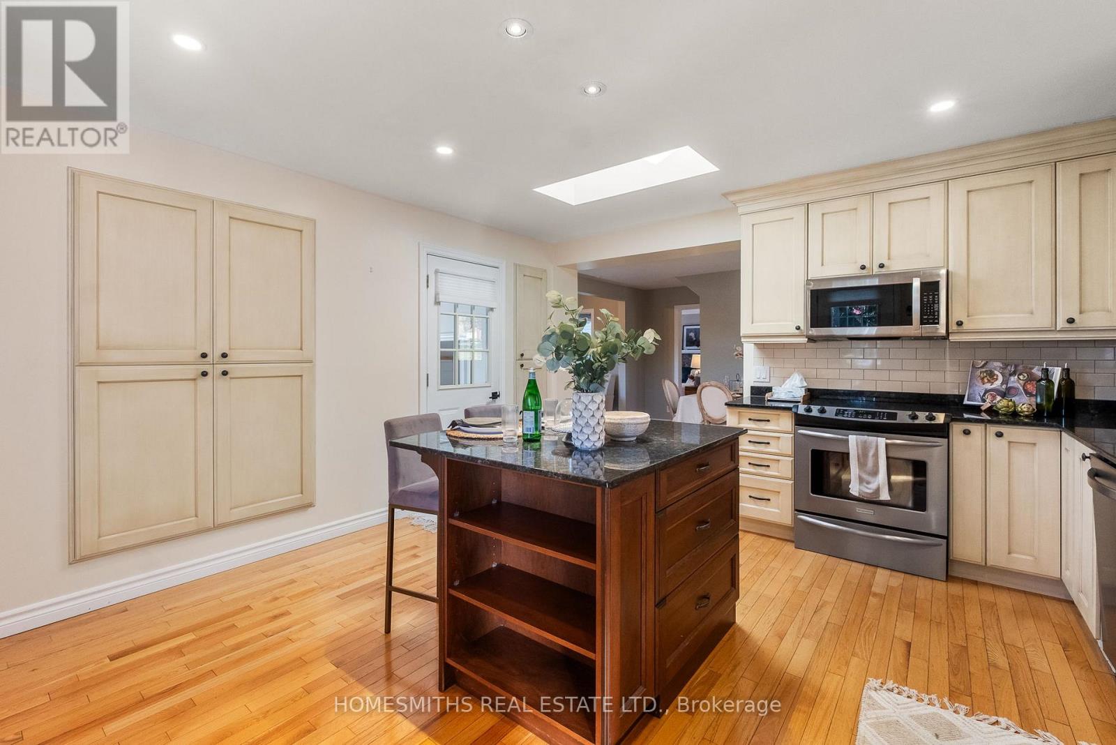 159 D'arcy Street, Cobourg, Ontario  K9A 3Z9 - Photo 16 - X12467768