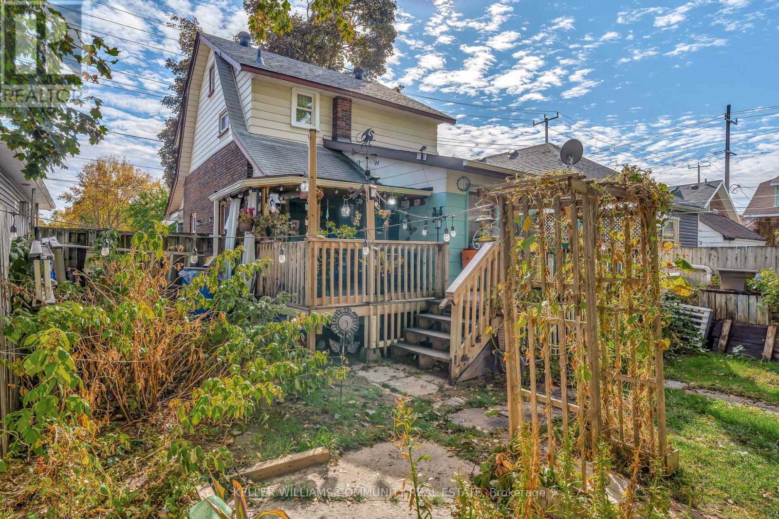 112 Lansdowne Street W, Peterborough, Ontario  K9J 1Y1 - Photo 40 - X12467781