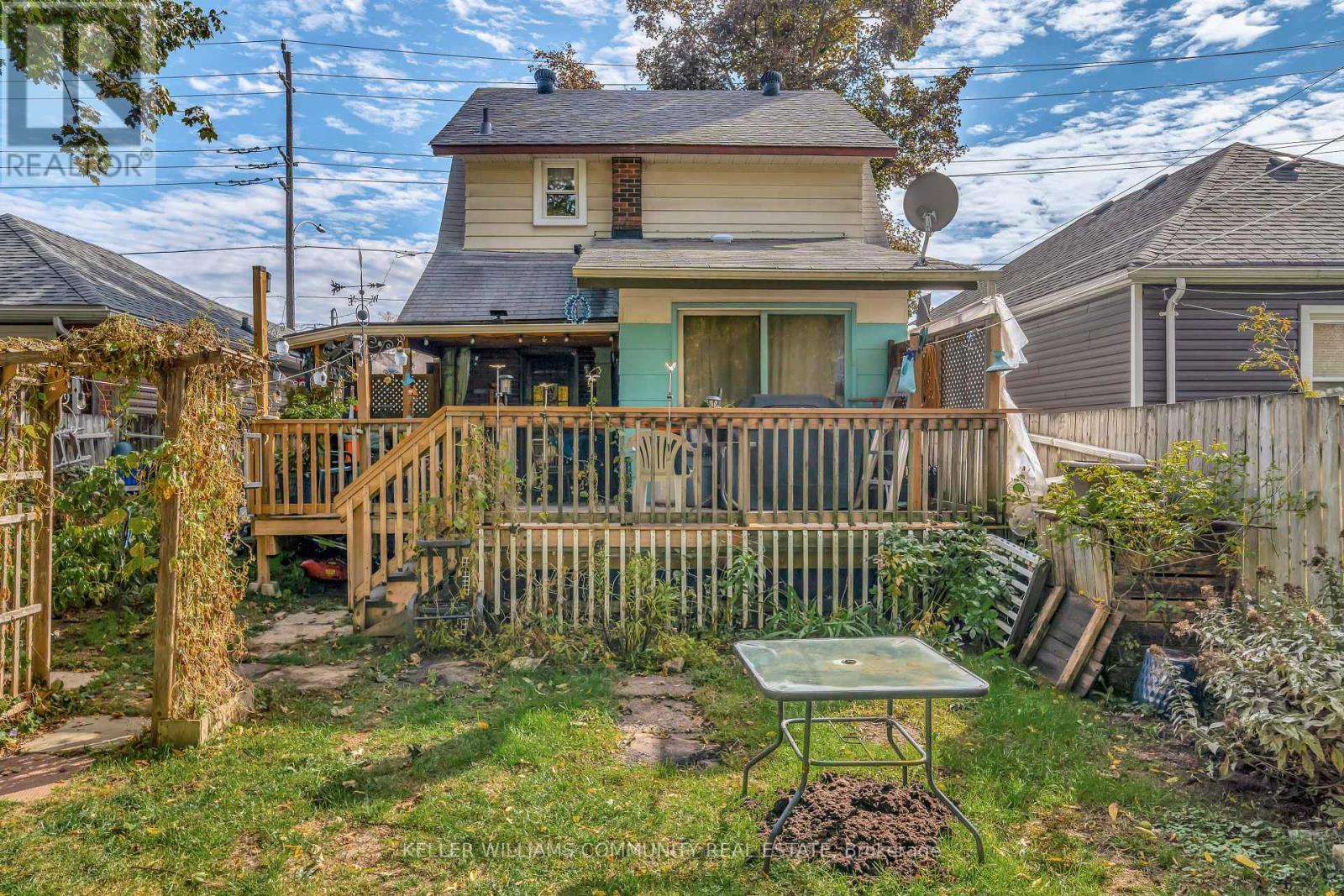 112 Lansdowne Street W, Peterborough, Ontario  K9J 1Y1 - Photo 41 - X12467781