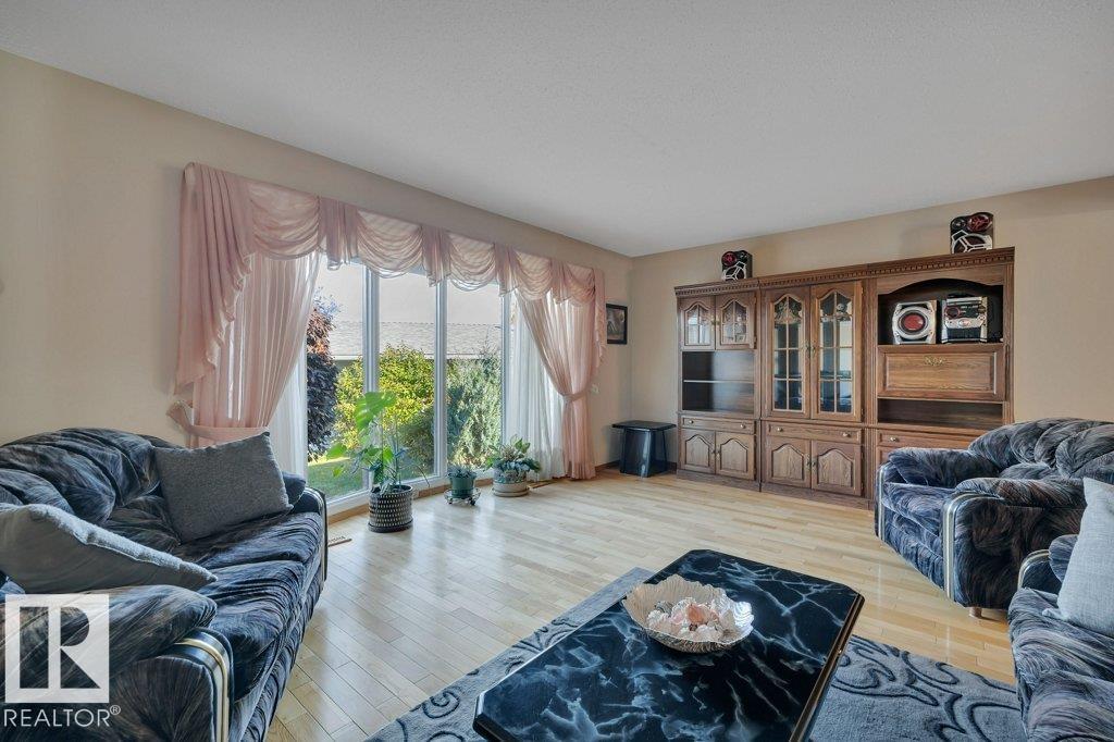 1117 77 St Nw, Edmonton, Alberta  T6K 3G4 - Photo 6 - E4462449