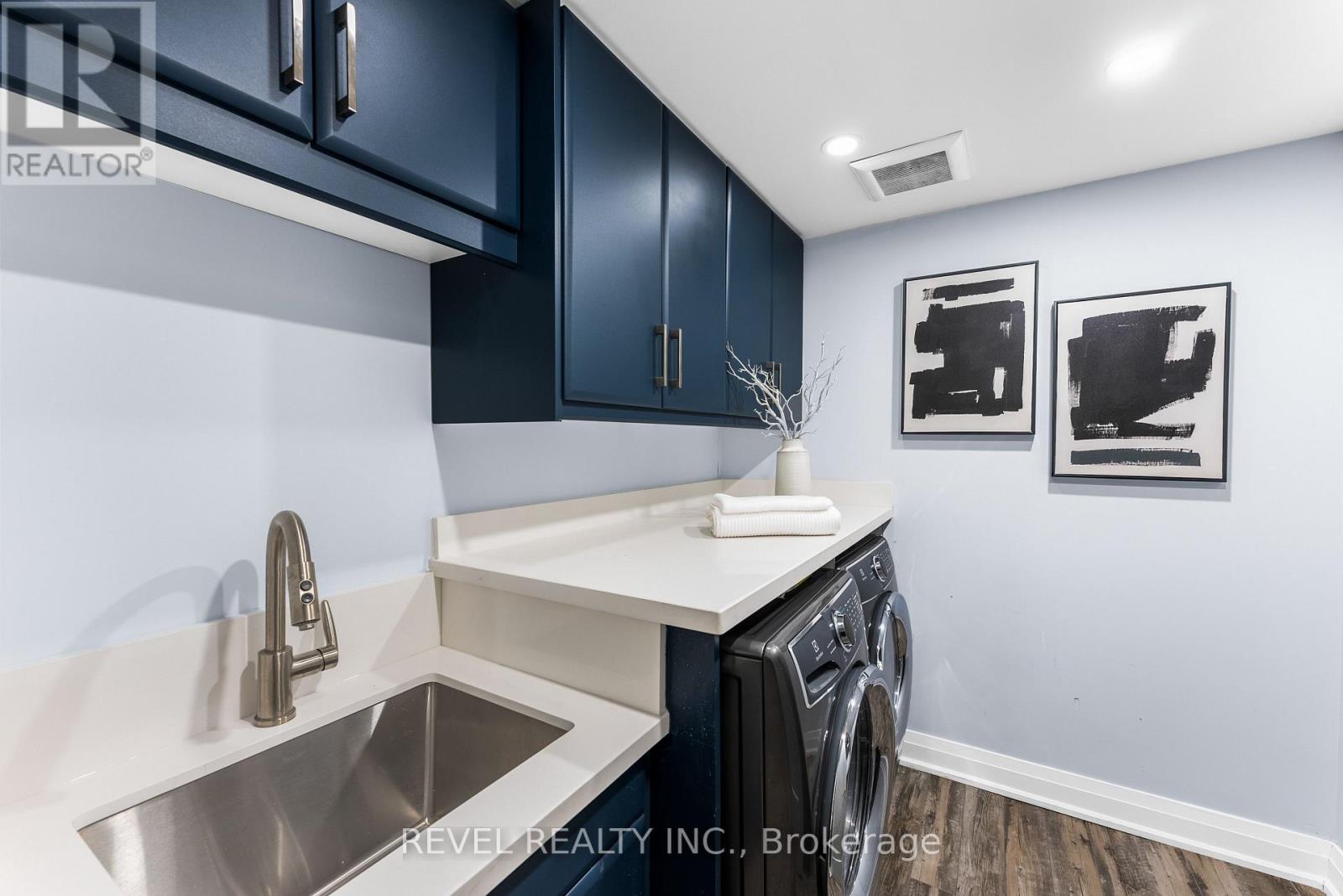 190 Landsbridge Street, Caledon, Ontario  L7E 2A3 - Photo 46 - W12467606