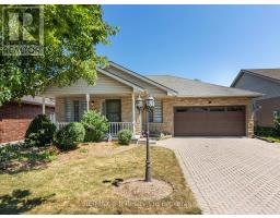 18 ORIOLE CRESCENT, Woodstock, Ontario