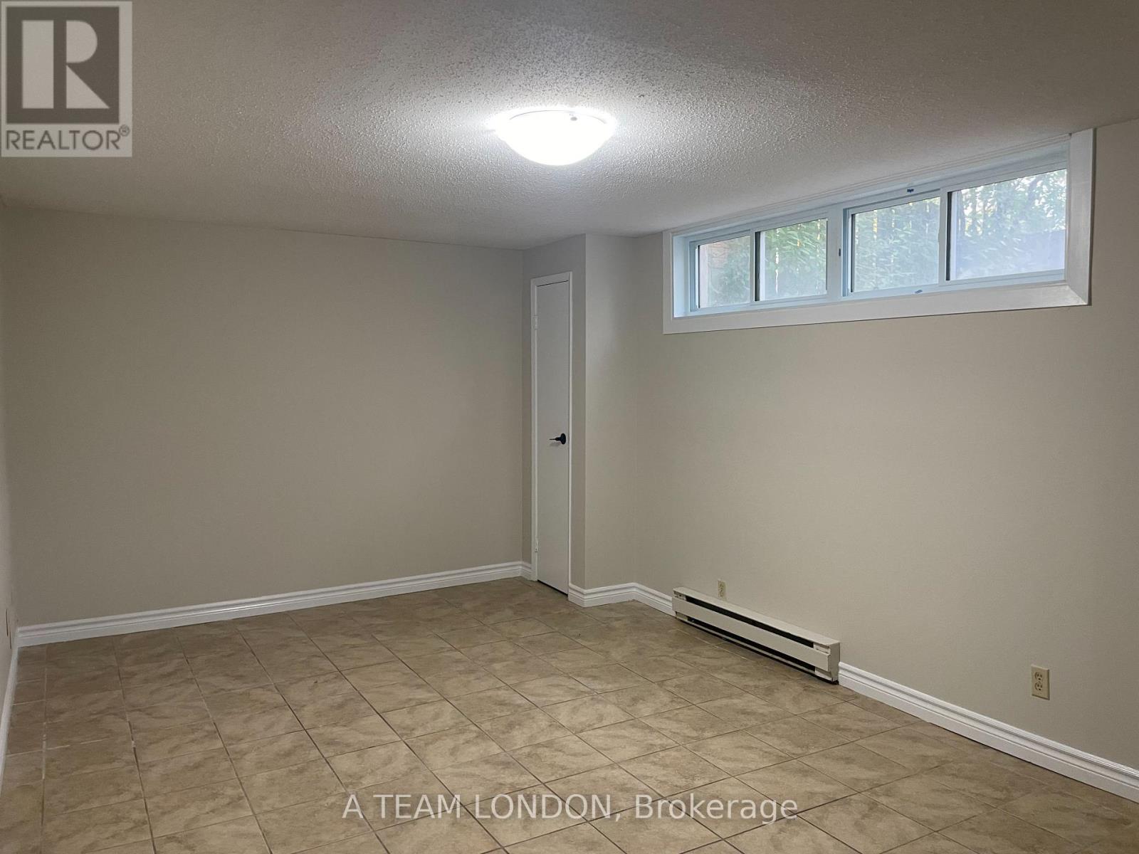 33 - 126 Belmont Drive, London South, Ontario  N6J 4W1 - Photo 21 - X12467803