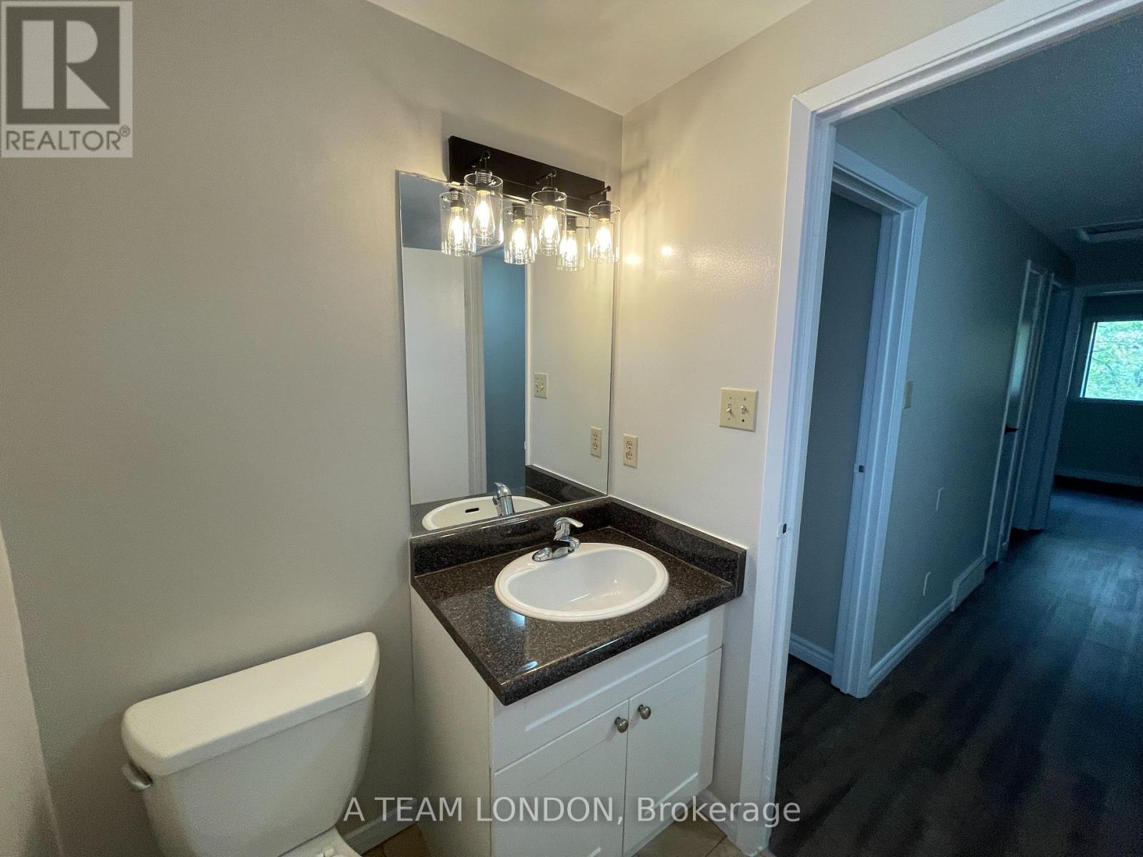 33 - 126 Belmont Drive, London South, Ontario  N6J 4W1 - Photo 14 - X12467803