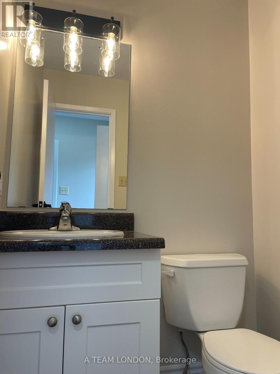 33 - 126 Belmont Drive, London South, Ontario  N6J 4W1 - Photo 3 - X12467803