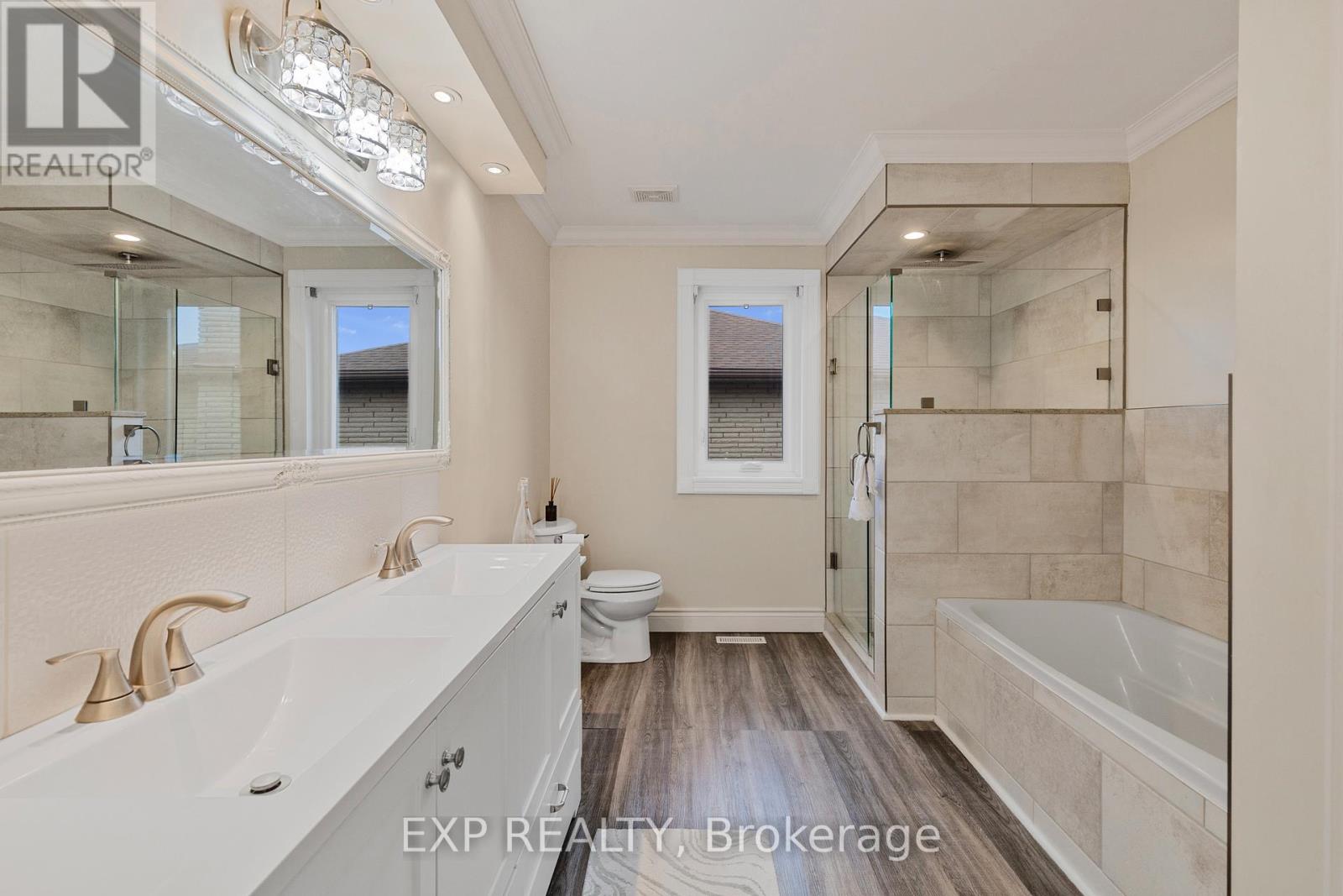 10 Vega Crescent, Hamilton, Ontario  L8E 4S7 - Photo 31 - X12467577