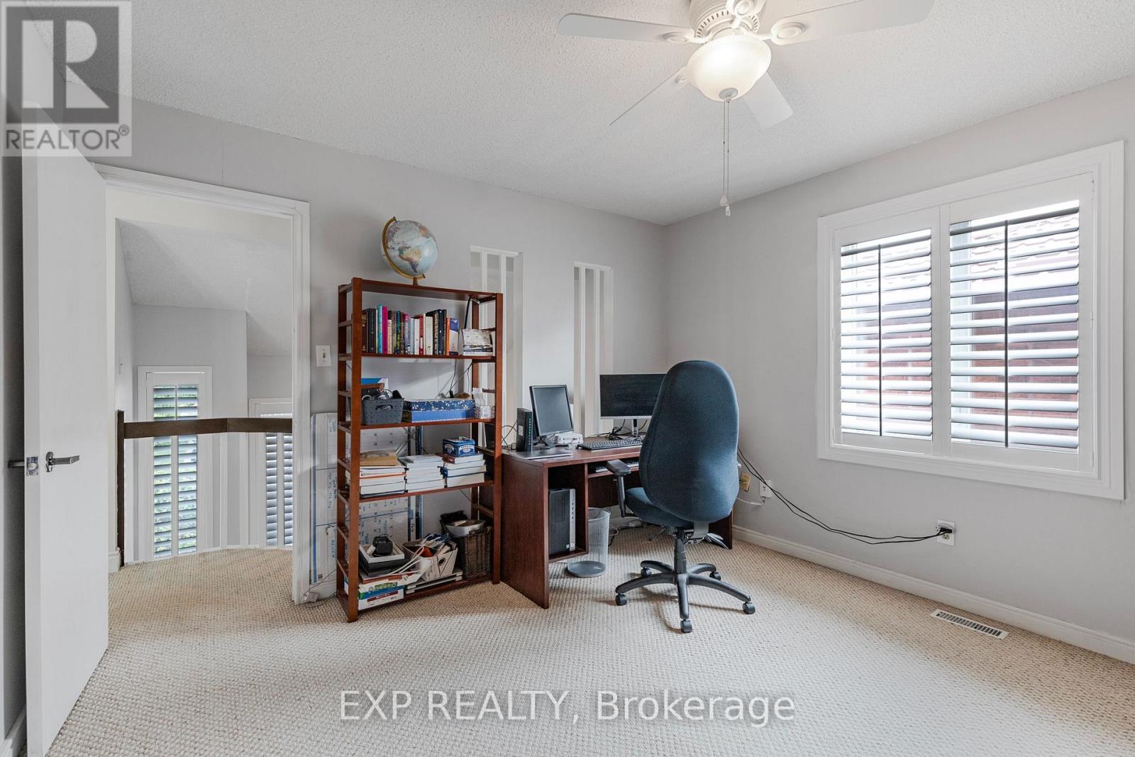 10 Vega Crescent, Hamilton, Ontario  L8E 4S7 - Photo 34 - X12467577