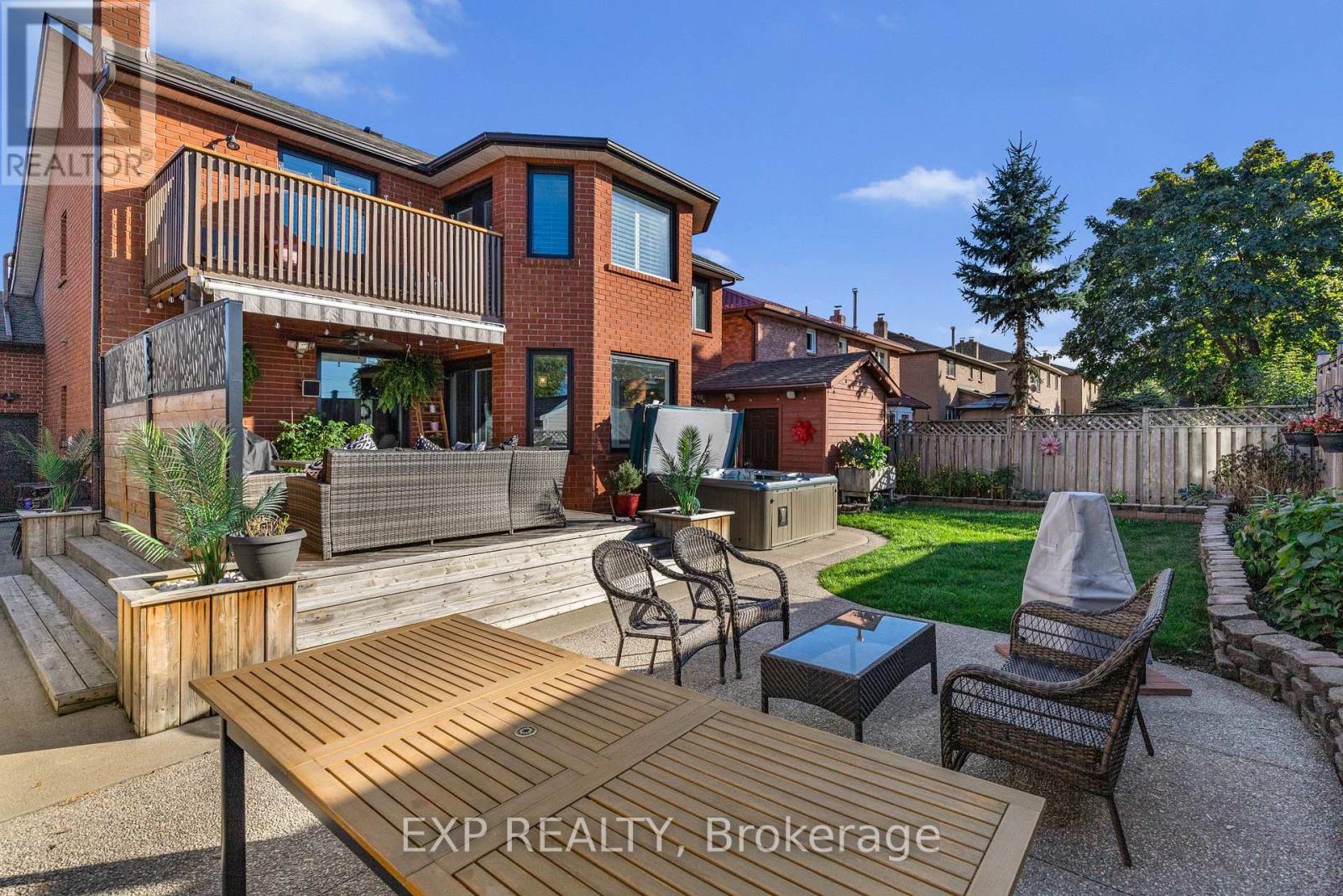 10 Vega Crescent, Hamilton, Ontario  L8E 4S7 - Photo 48 - X12467577