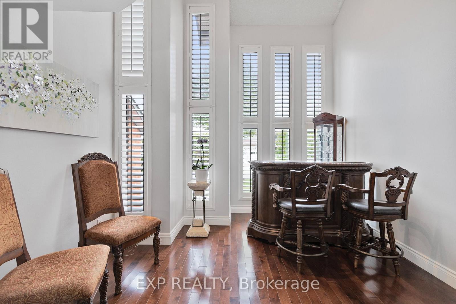 10 Vega Crescent, Hamilton, Ontario  L8E 4S7 - Photo 7 - X12467577
