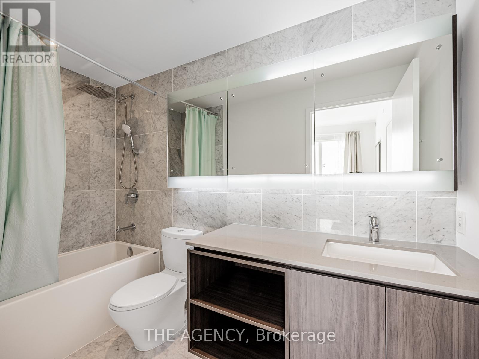 3702 - 117 Mcmahon Drive, Toronto, Ontario  M2K 0E4 - Photo 20 - C12467688