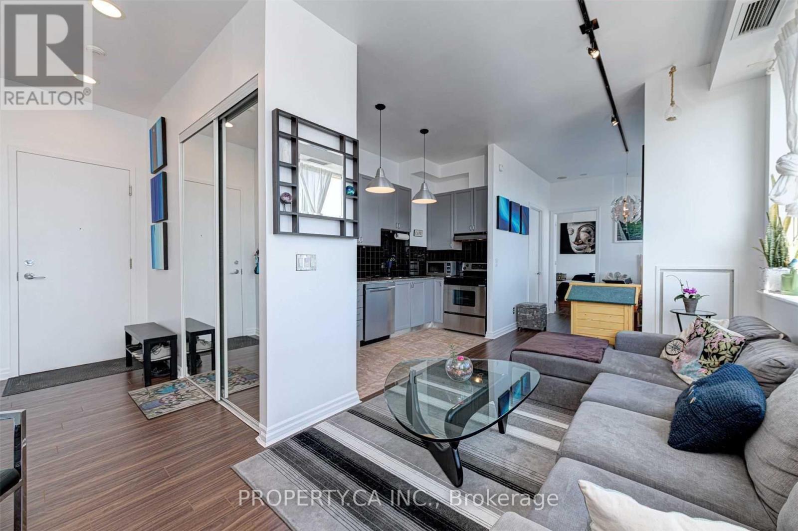 Lph01 - 797 Don Mills Road, Toronto, Ontario  M3C 1V1 - Photo 4 - C12467711