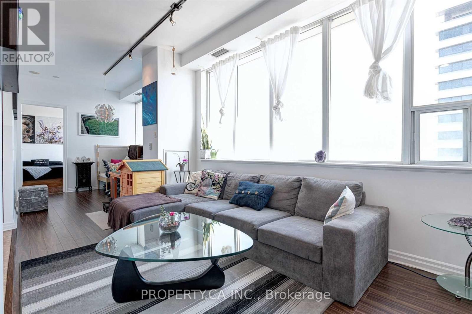 Lph01 - 797 Don Mills Road, Toronto, Ontario  M3C 1V1 - Photo 5 - C12467711