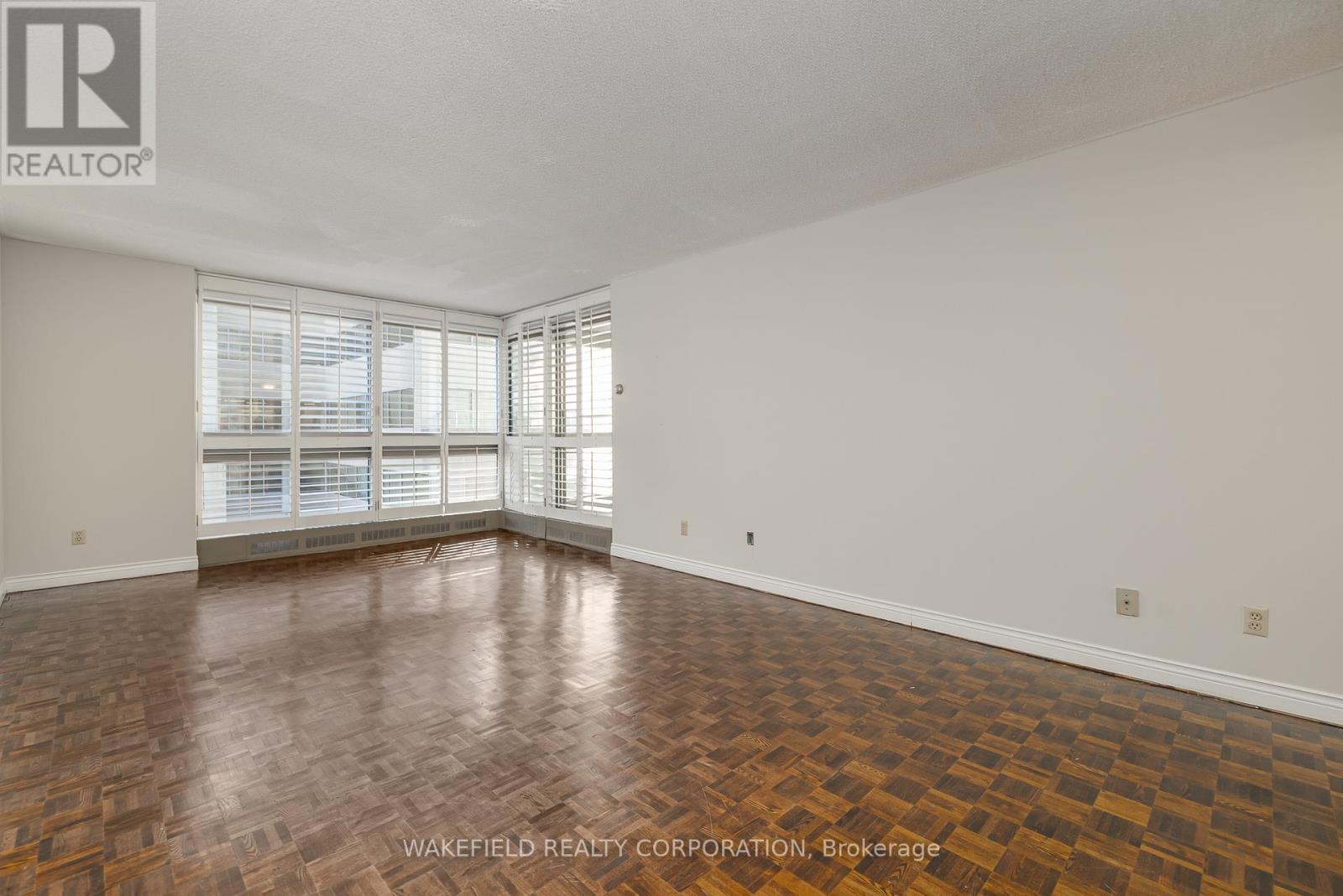 505 - 61 St Clair Avenue W, Toronto, Ontario  M4V 2Y8 - Photo 16 - C12467741