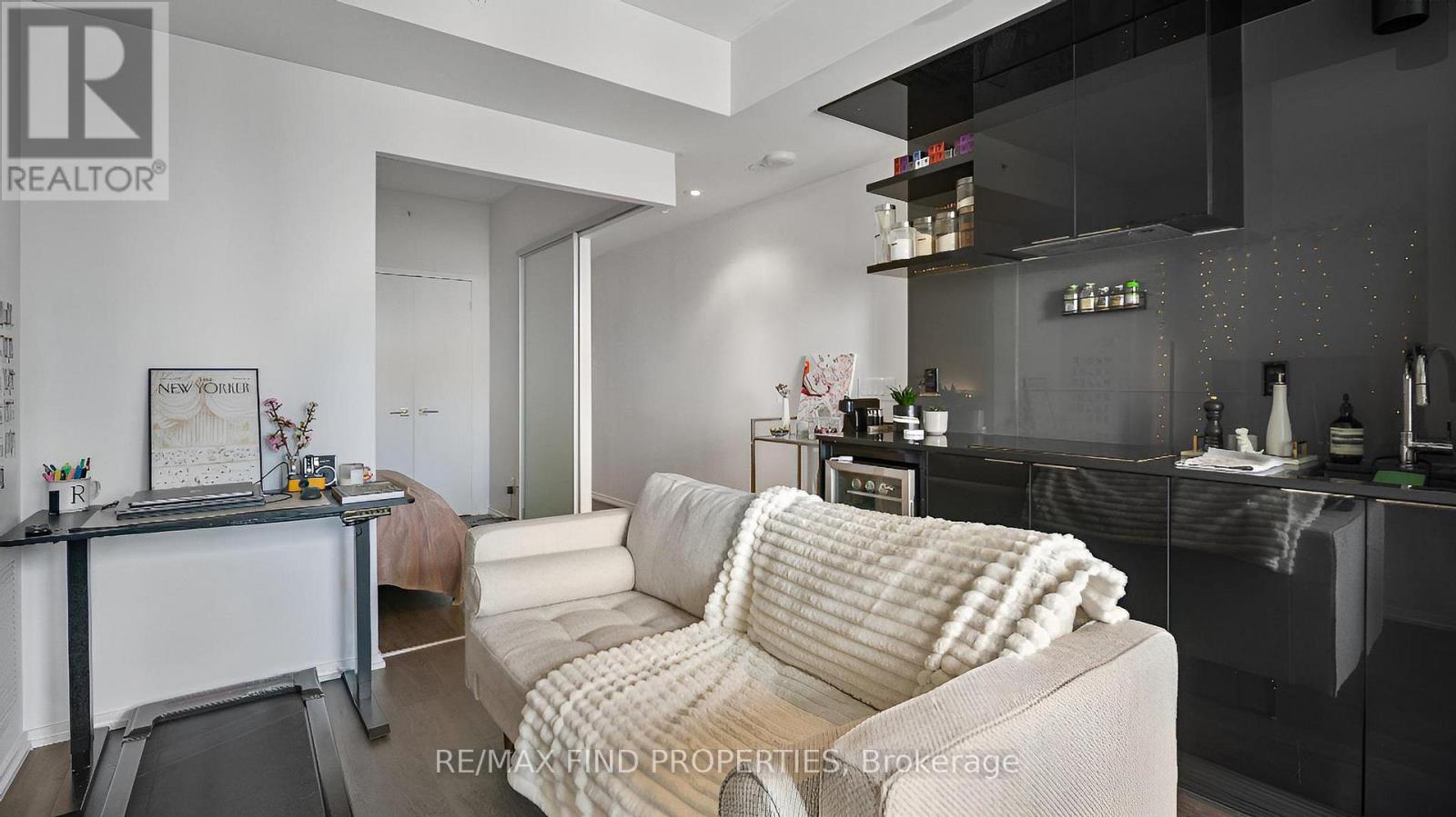 3814 - 70 Temperance Street, Toronto, Ontario  M5H 4E8 - Photo 14 - C12467797