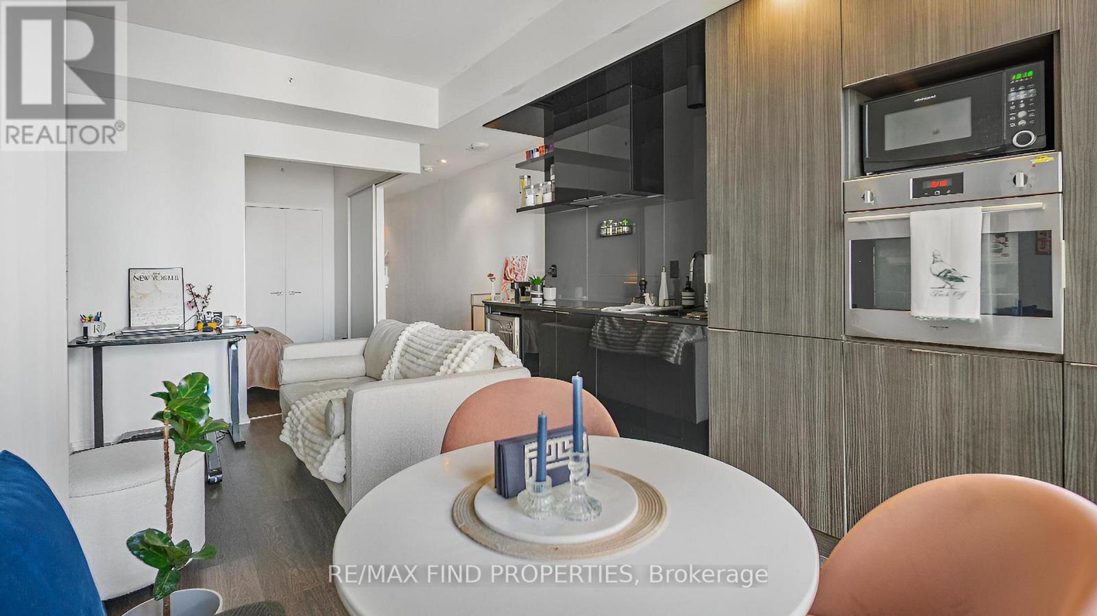 3814 - 70 Temperance Street, Toronto, Ontario  M5H 4E8 - Photo 16 - C12467797