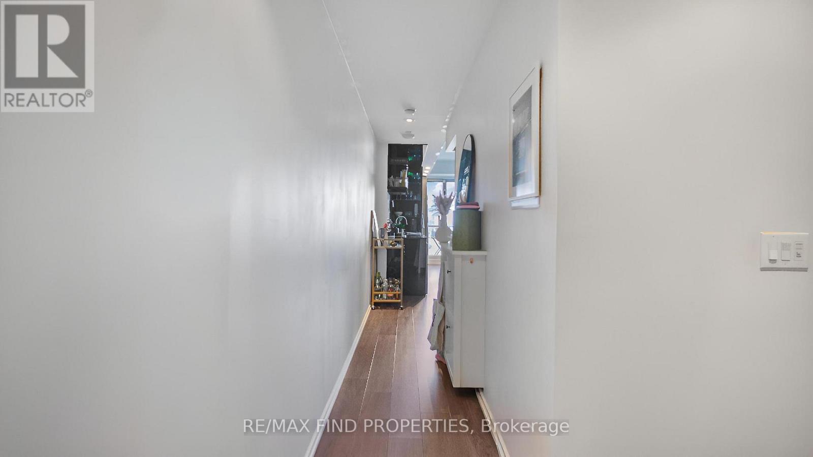 3814 - 70 Temperance Street, Toronto, Ontario  M5H 4E8 - Photo 5 - C12467797