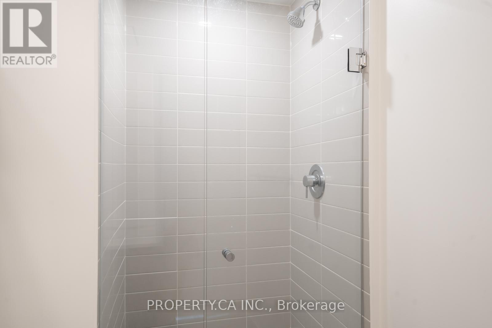 621e - 576 Front Street W, Toronto, Ontario  M5V 1C1 - Photo 10 - C12467809
