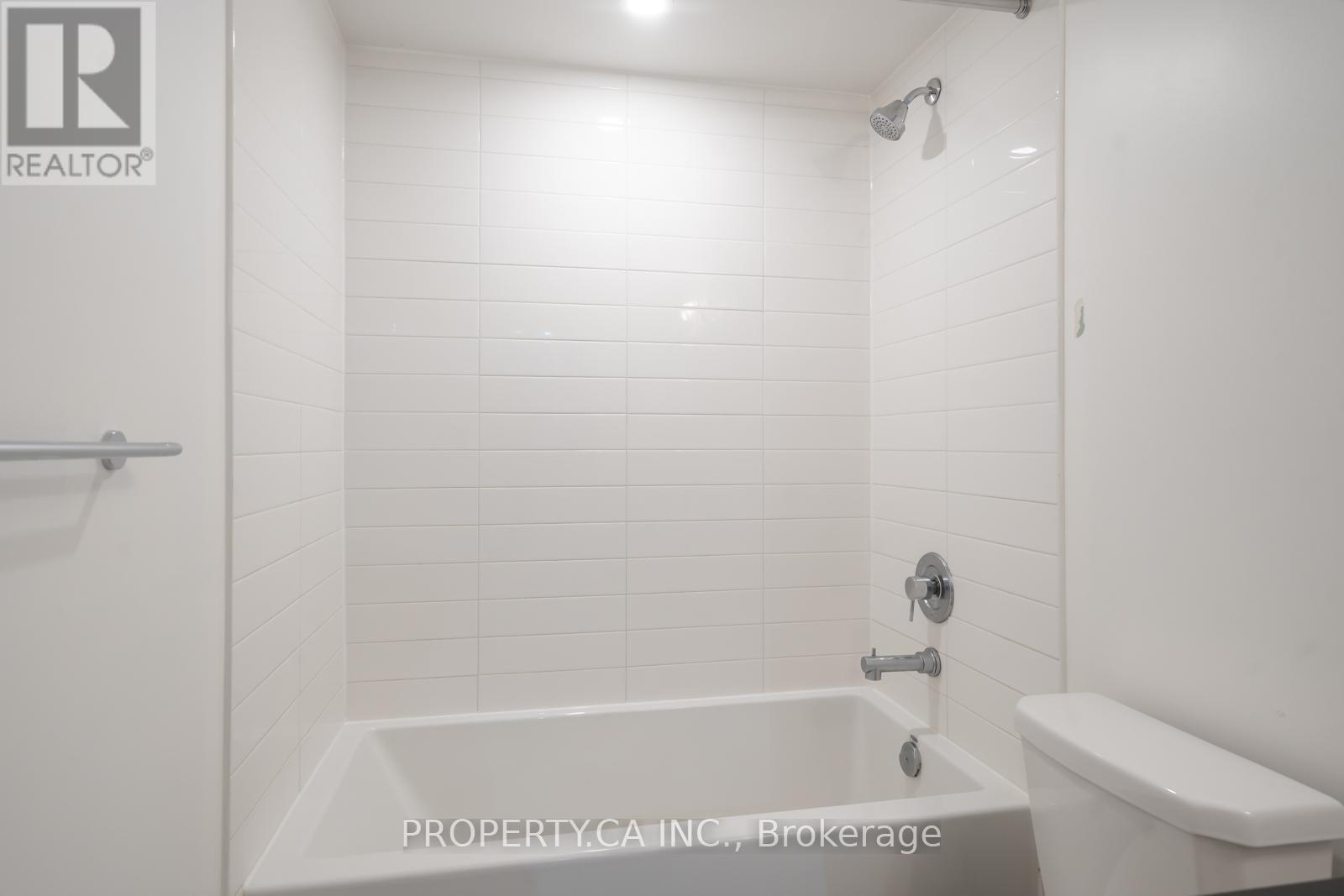621e - 576 Front Street W, Toronto, Ontario  M5V 1C1 - Photo 19 - C12467809