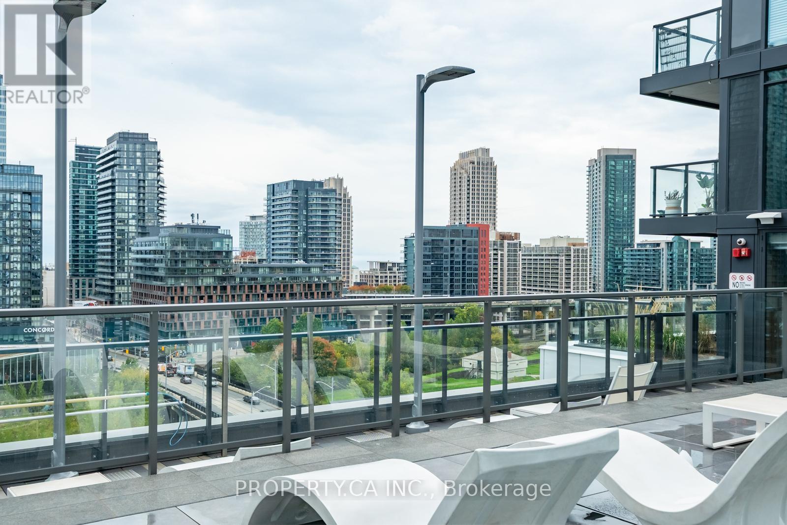 621e - 576 Front Street W, Toronto, Ontario  M5V 1C1 - Photo 28 - C12467809