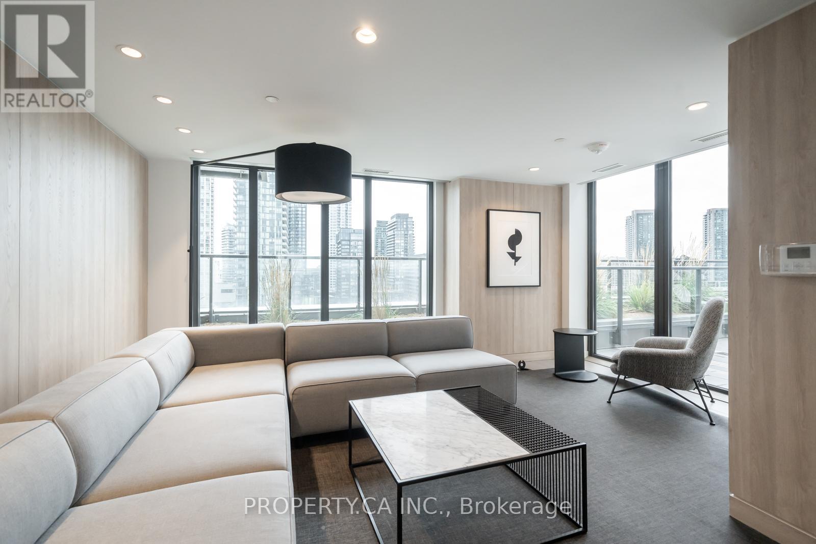 621e - 576 Front Street W, Toronto, Ontario  M5V 1C1 - Photo 35 - C12467809