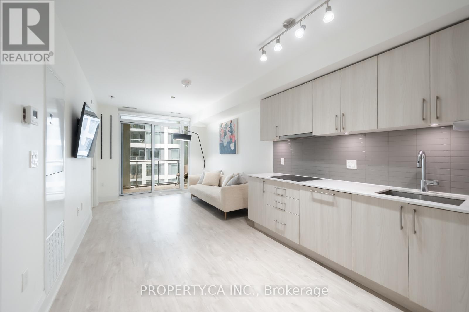 621e - 576 Front Street W, Toronto, Ontario  M5V 1C1 - Photo 6 - C12467809