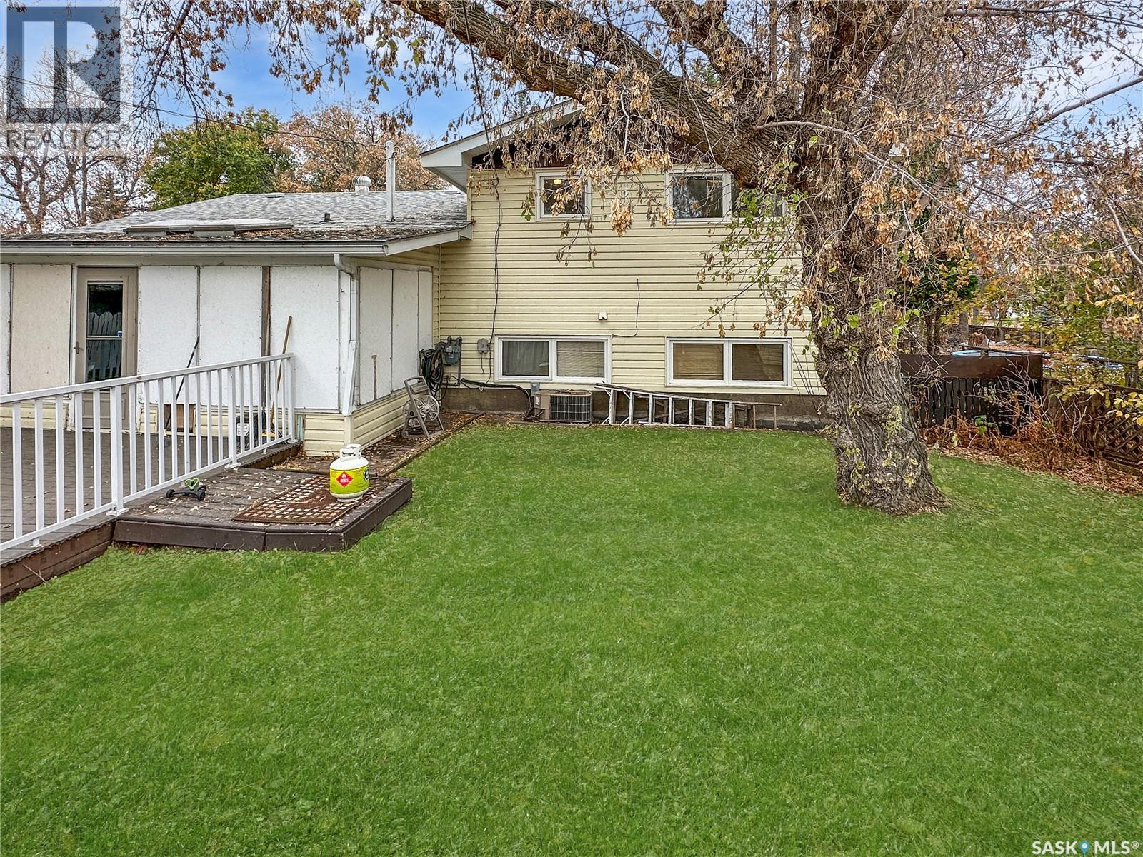 425 Hudson Avenue, Fort Qu'appelle, Saskatchewan  S0G 1S0 - Photo 5 - SK021056