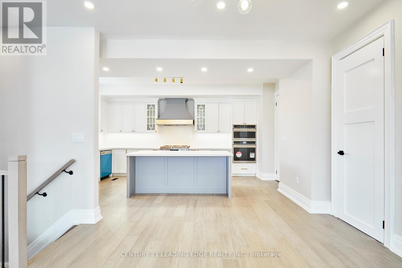 50 Dorset Road, Toronto, Ontario  M1M 2S7 - Photo 4 - E12467708