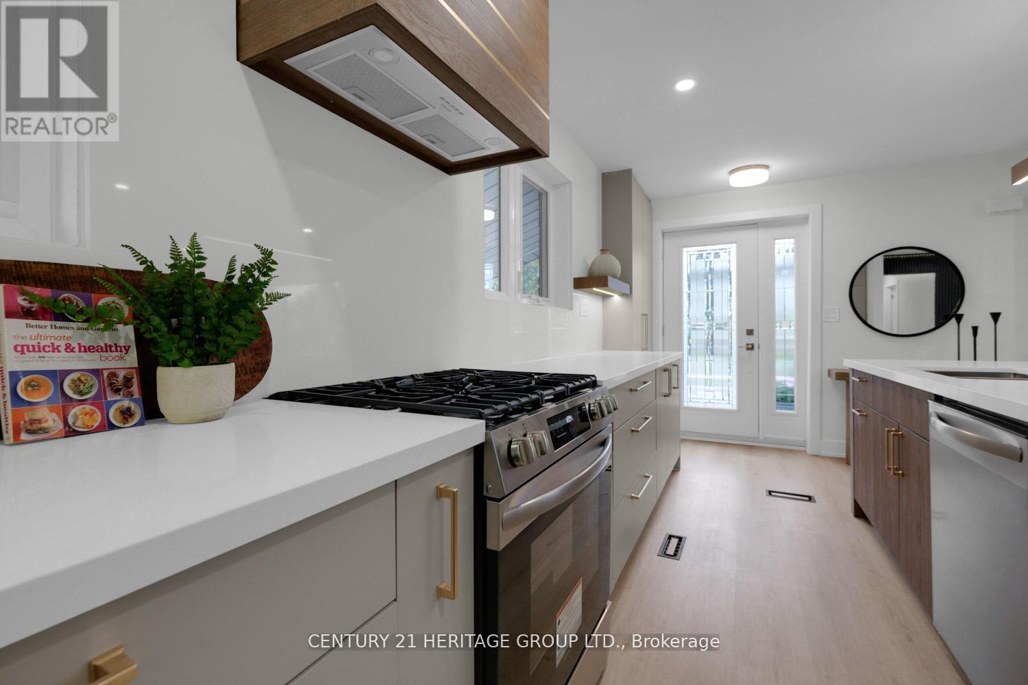 43 Howell Square, Toronto, Ontario  M1B 1C3 - Photo 19 - E12467720