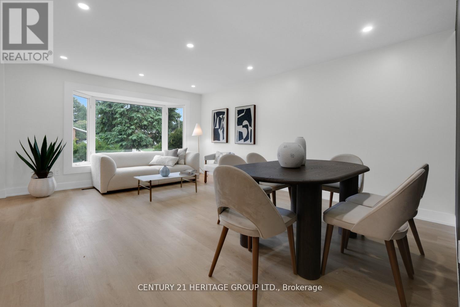 43 Howell Square, Toronto, Ontario  M1B 1C3 - Photo 7 - E12467720