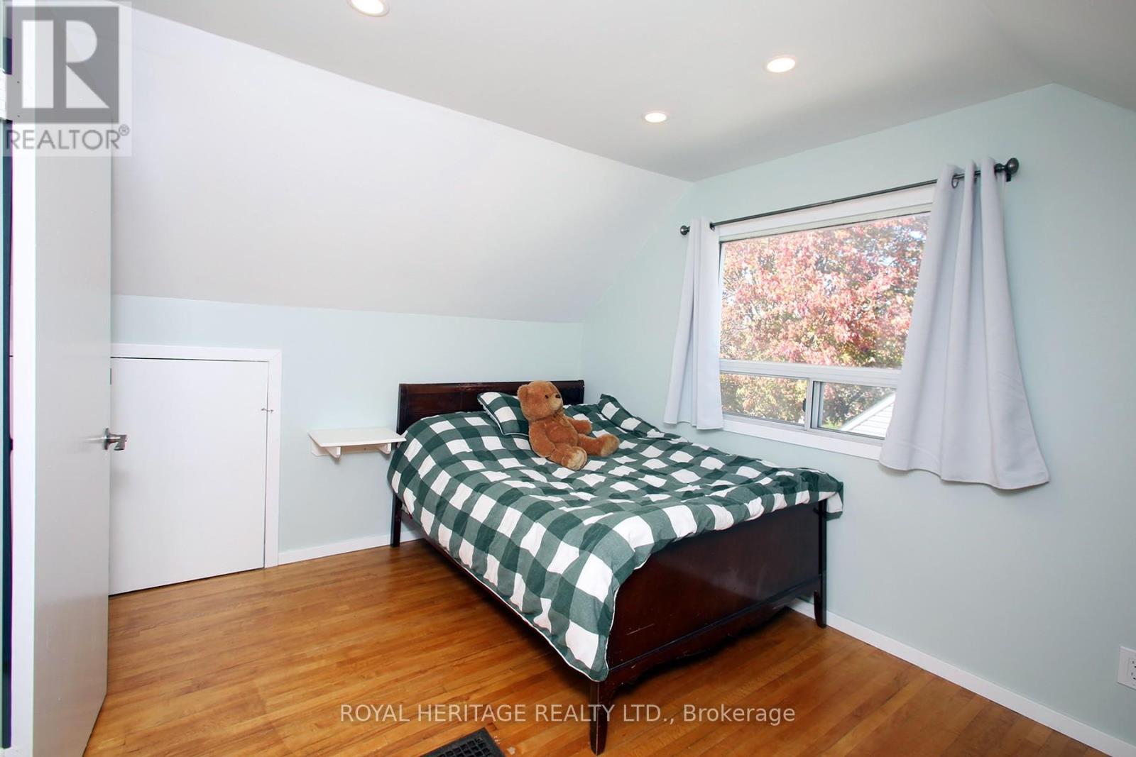 16 Burcher Road, Ajax, Ontario  L1S 2P7 - Photo 18 - E12467745
