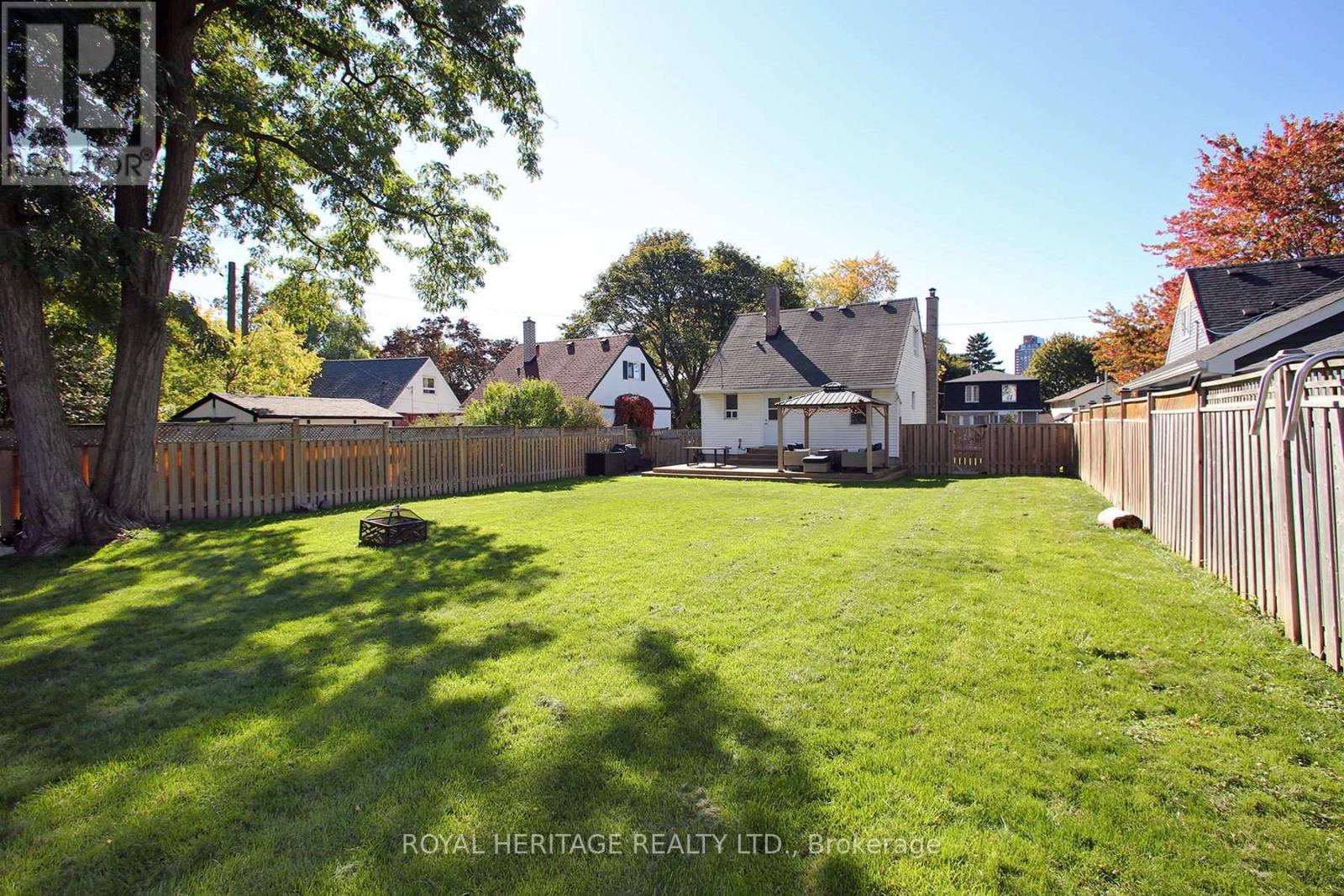 16 Burcher Road, Ajax, Ontario  L1S 2P7 - Photo 27 - E12467745