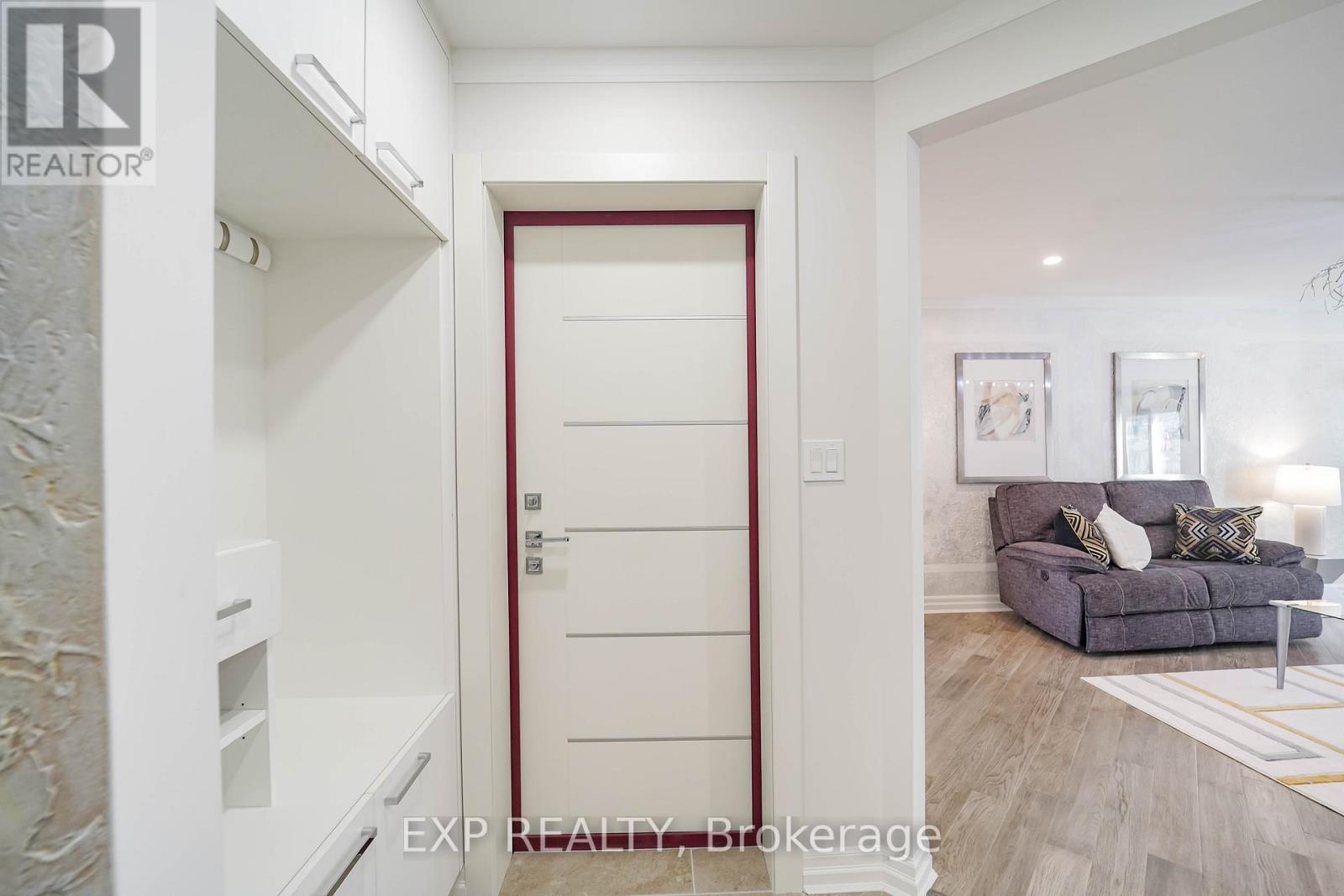 69 Mullen Drive, Ajax, Ontario  L1T 2B2 - Photo 2 - E12467794