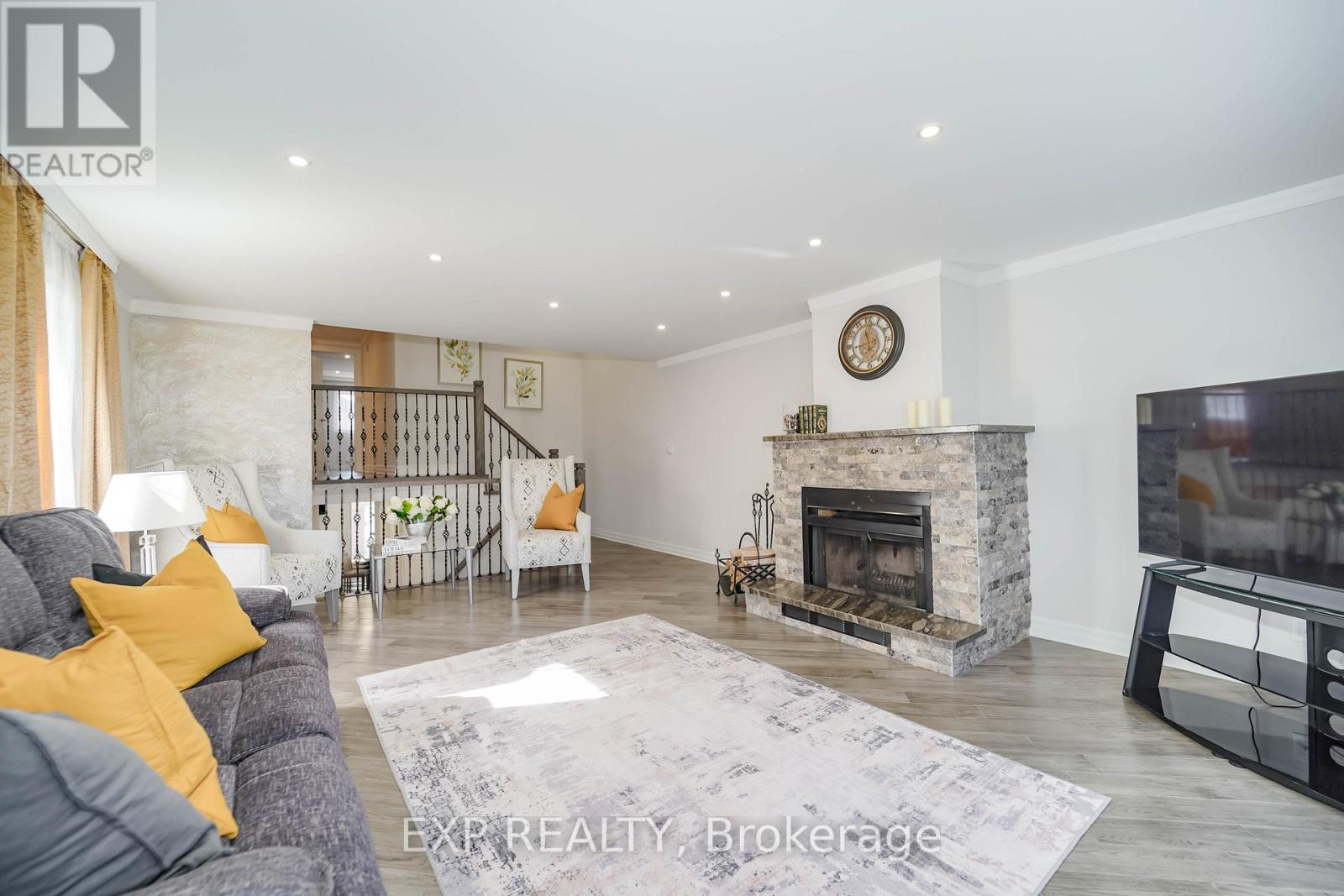 69 Mullen Drive, Ajax, Ontario  L1T 2B2 - Photo 21 - E12467794