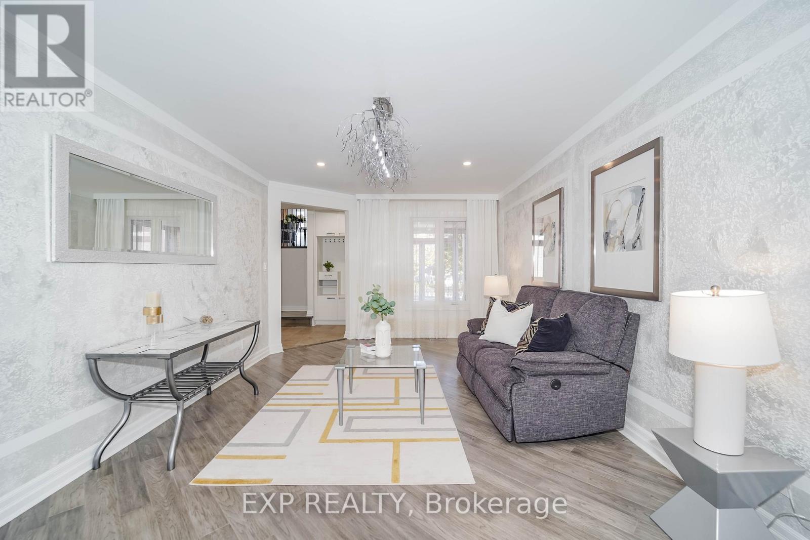 69 Mullen Drive, Ajax, Ontario  L1T 2B2 - Photo 6 - E12467794