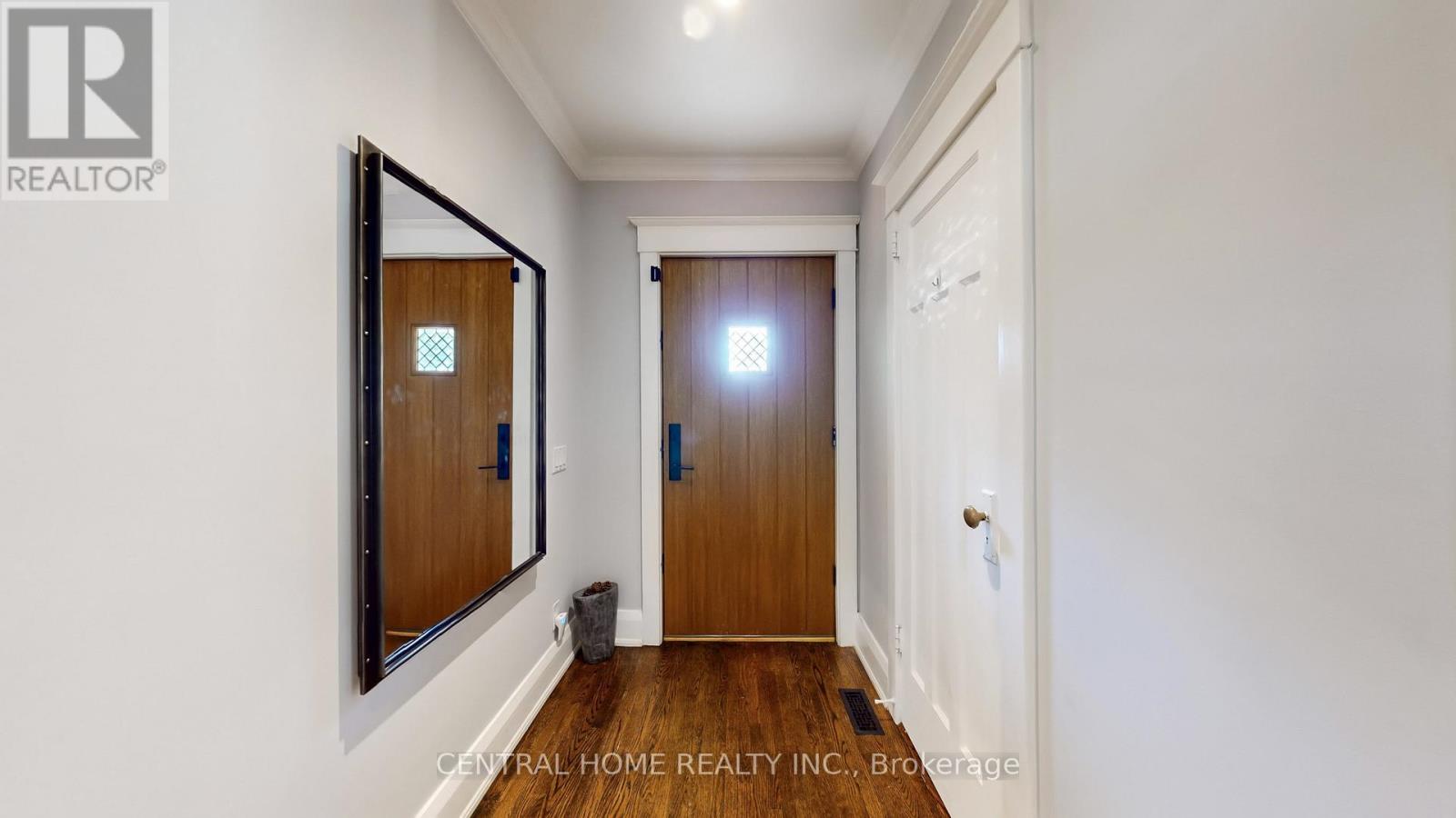 70 Pine Crescent N, Toronto, Ontario  M4E 1L4 - Photo 20 - E12467795