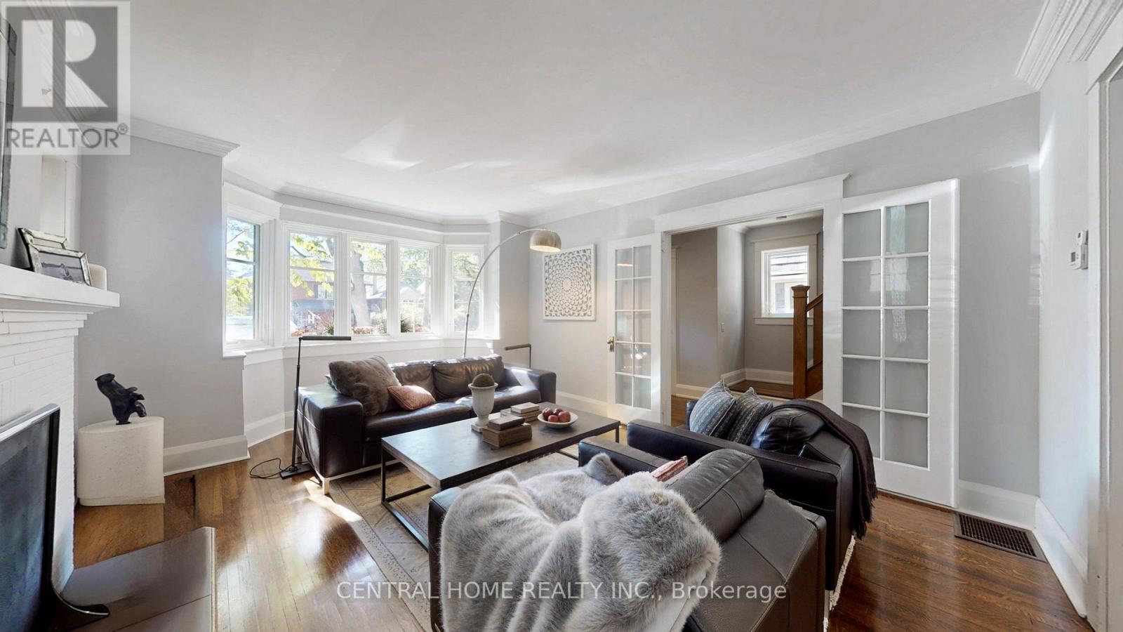 70 Pine Crescent N, Toronto, Ontario  M4E 1L4 - Photo 6 - E12467795
