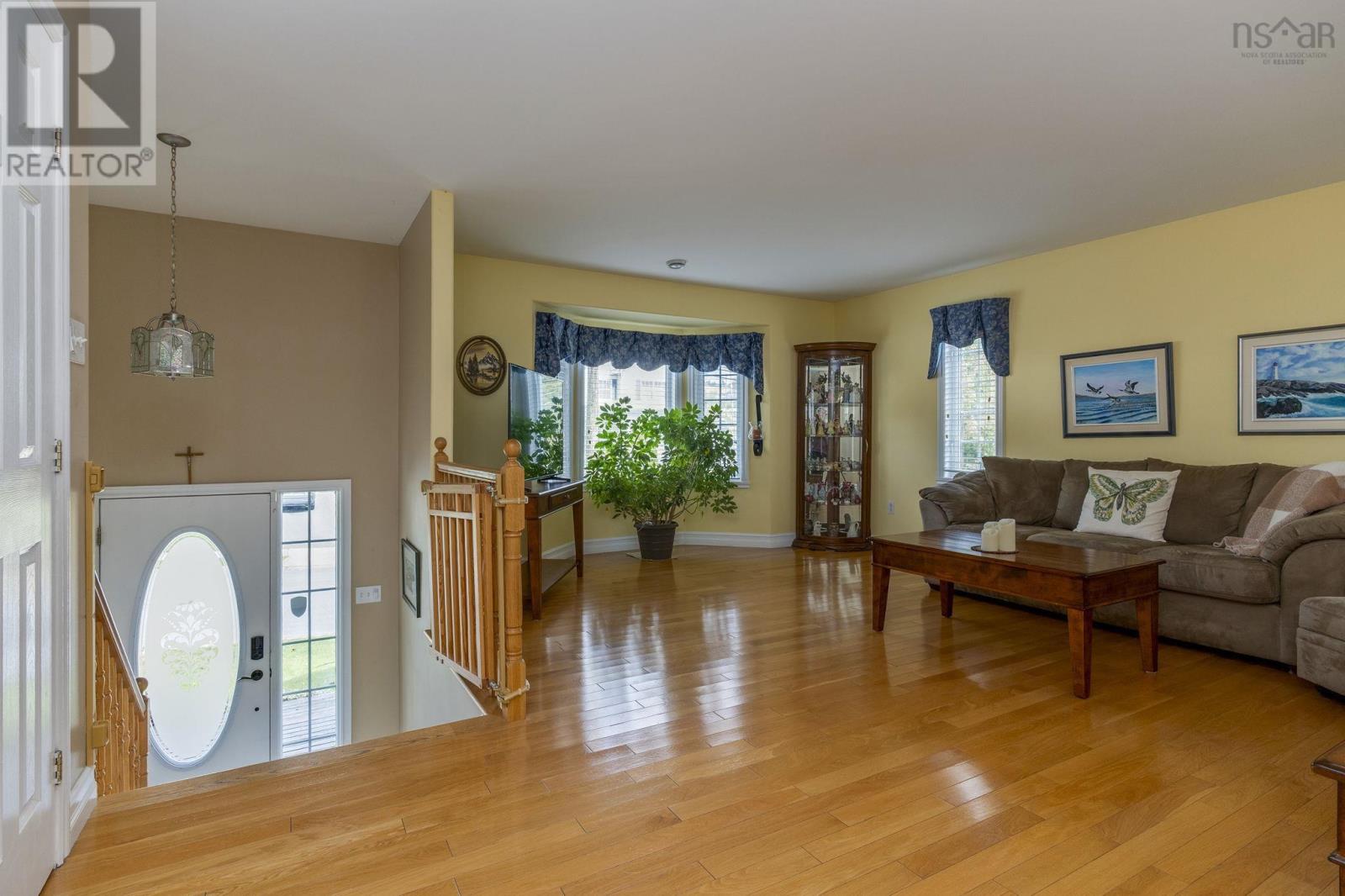 10 Tenon Drive, Lower Sackville, Nova Scotia  B4E 3J5 - Photo 2 - 202524620