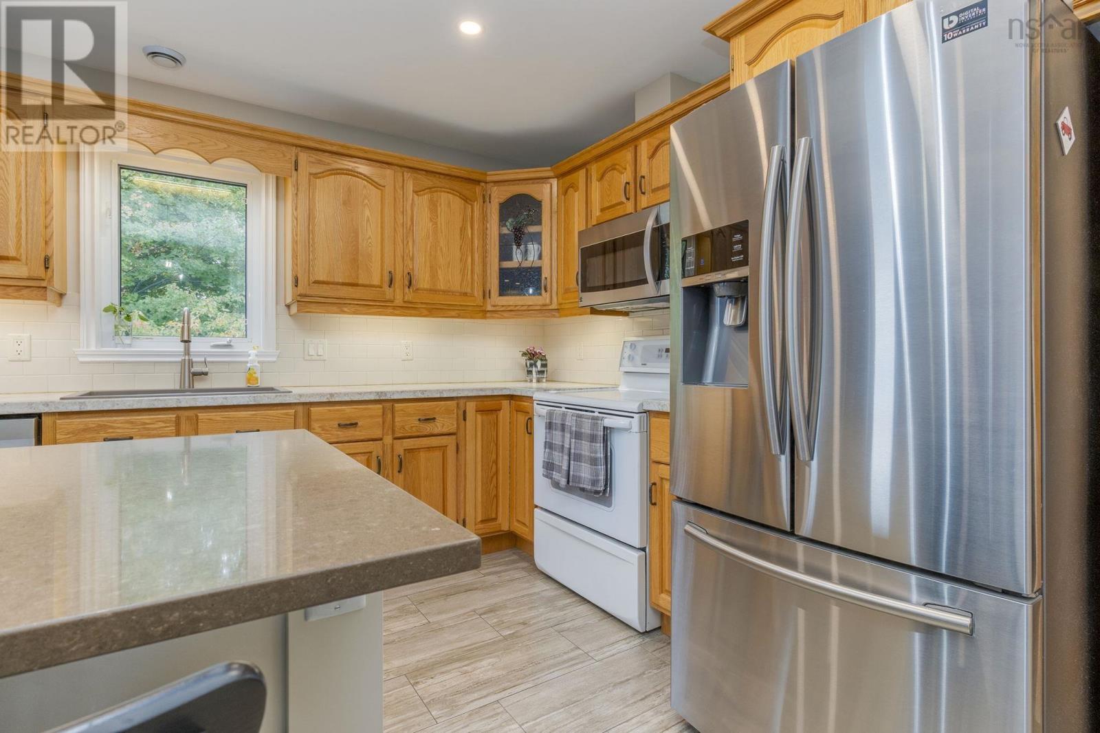 10 Tenon Drive, Lower Sackville, Nova Scotia  B4E 3J5 - Photo 15 - 202524620