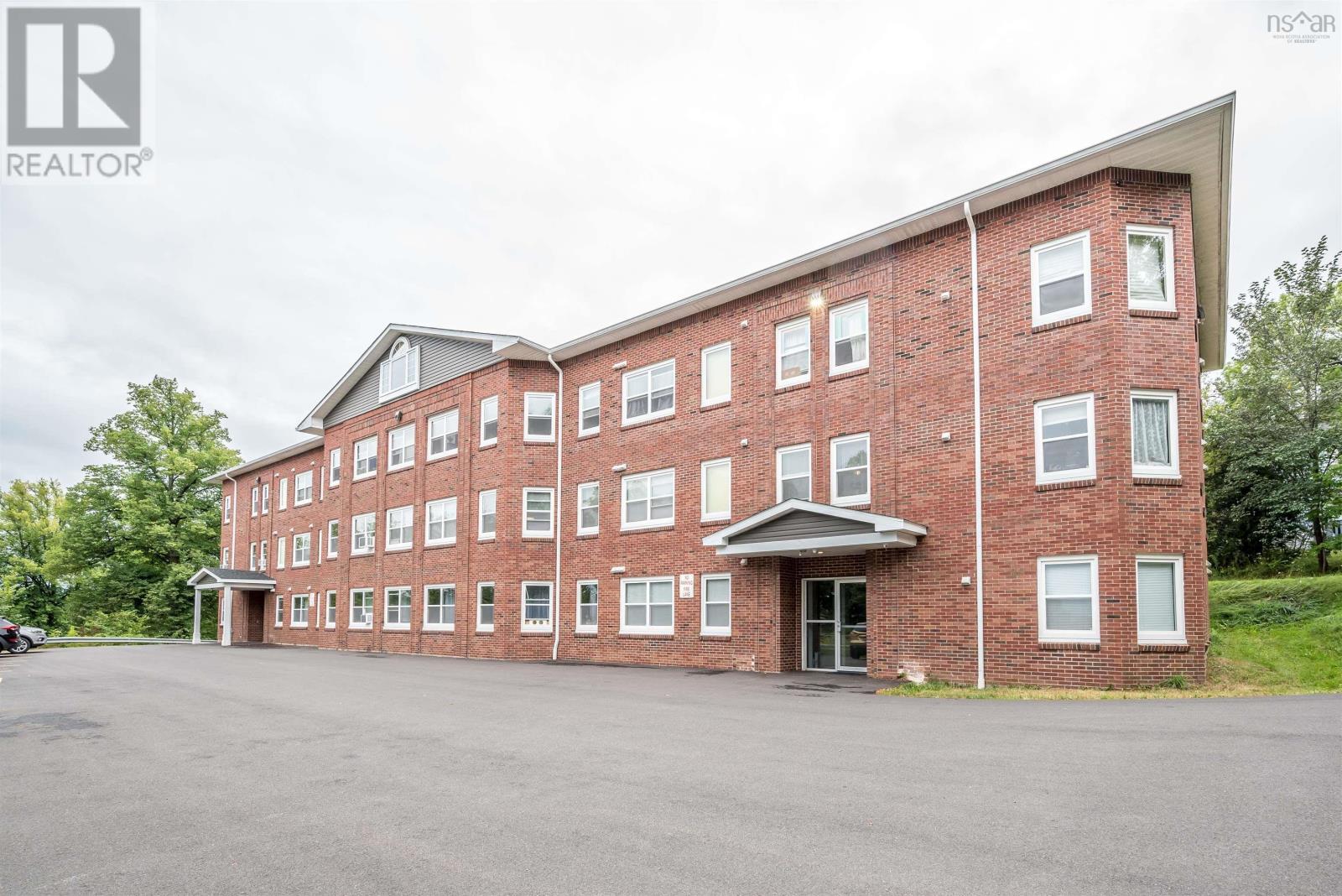 790 King Street, Windsor, Nova Scotia  B0N 2T0 - Photo 5 - 202526048