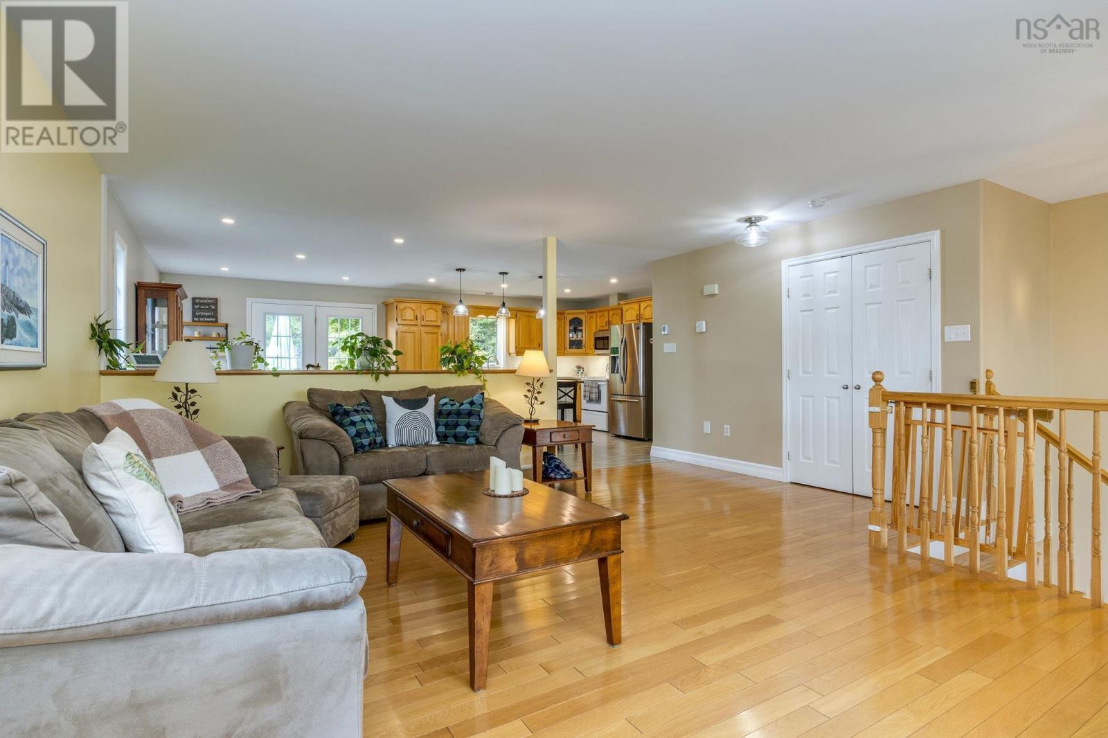 10 Tenon Drive, Lower Sackville, Nova Scotia  B4E 3J5 - Photo 5 - 202524620