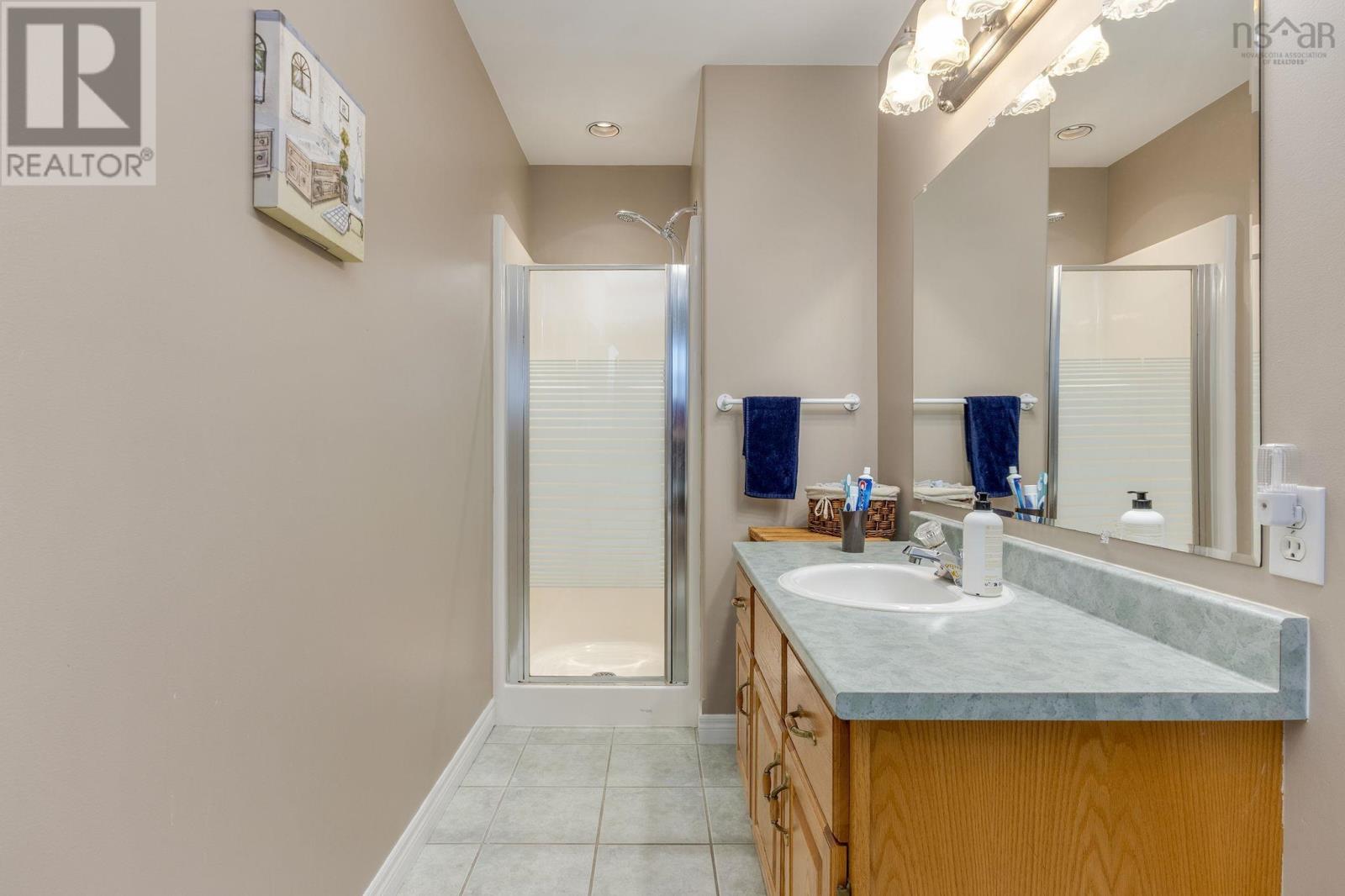 10 Tenon Drive, Lower Sackville, Nova Scotia  B4E 3J5 - Photo 23 - 202524620