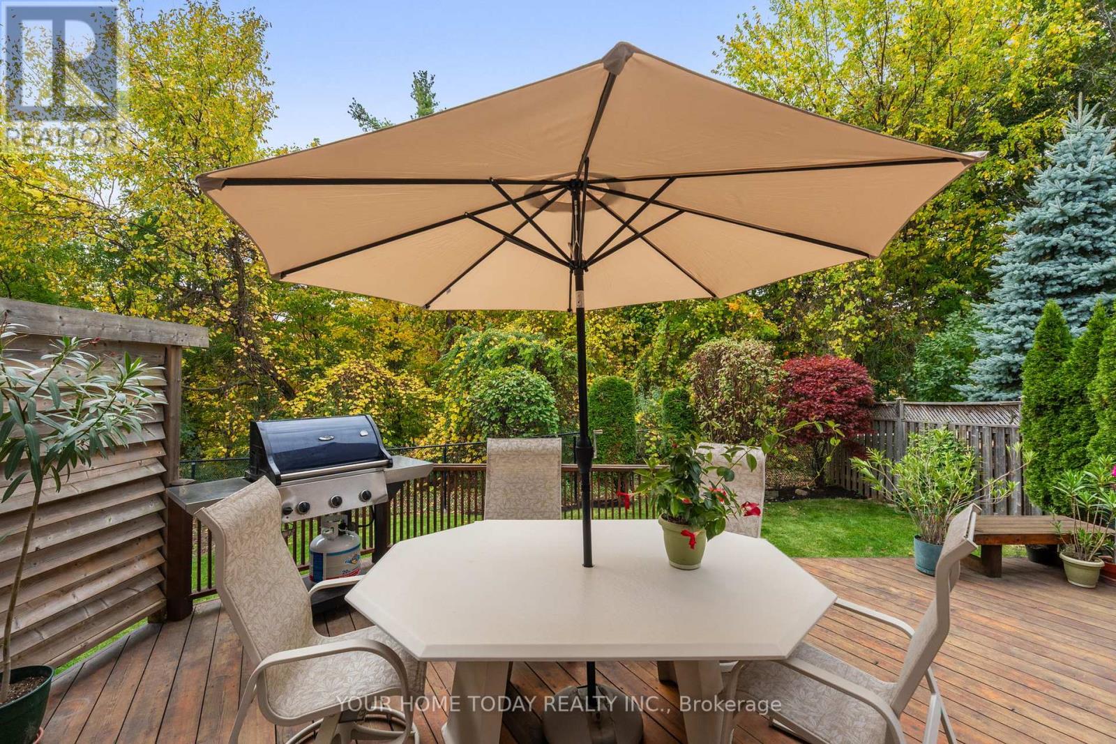 114 Russell Street, Halton Hills, Ontario  L7G 5Z1 - Photo 41 - W12465533