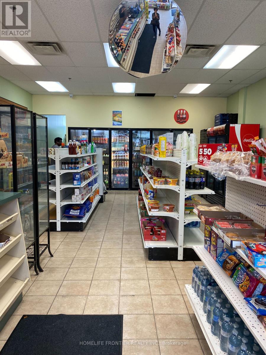 11399 Keele Street E, Vaughan, Ontario  L6A 4E1 - Photo 3 - N12467638