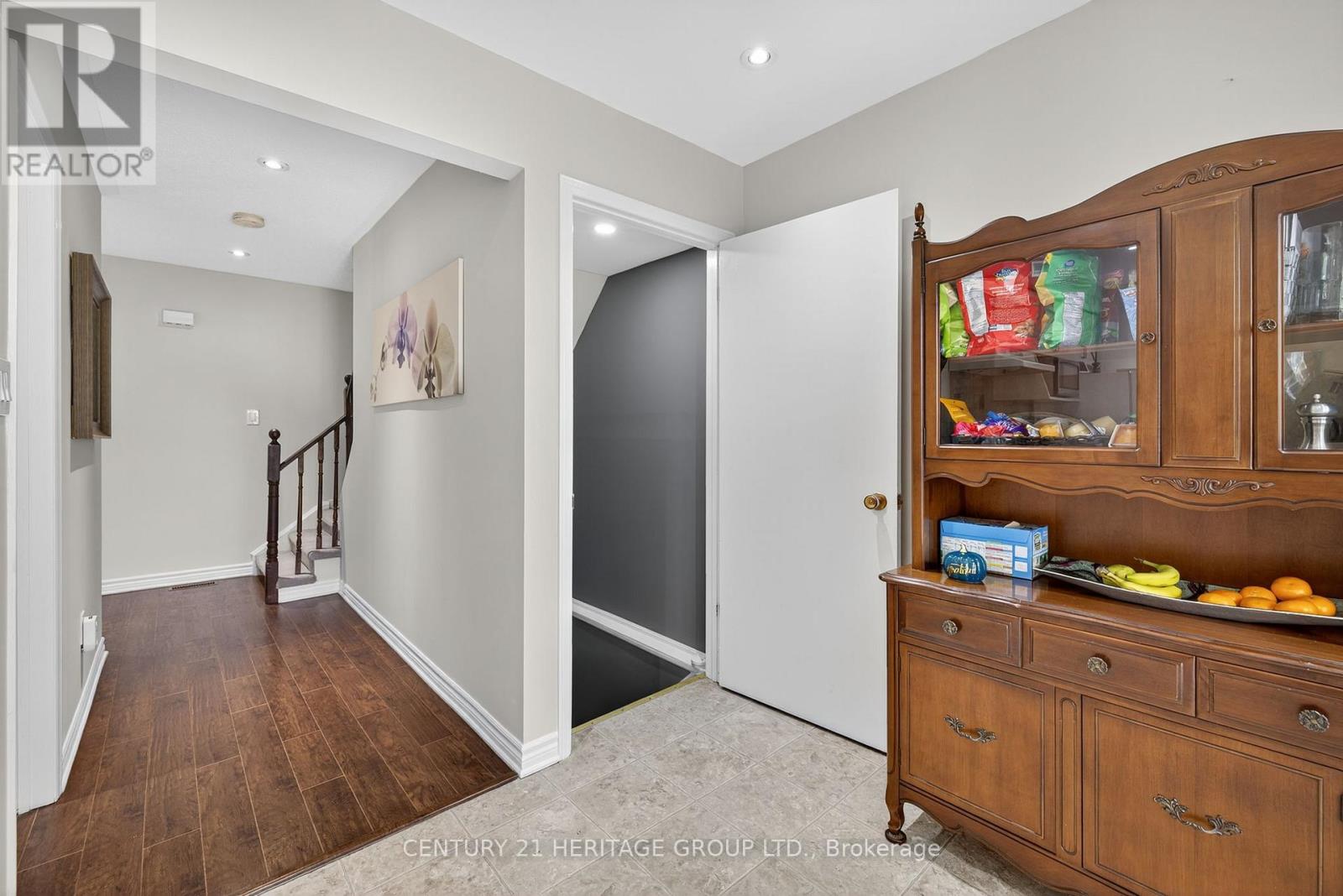 32 Northgate Drive, Bradford West Gwillimbury, Ontario  L3Z 2H5 - Photo 20 - N12467645