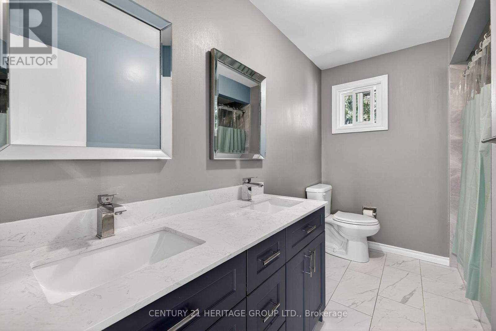32 Northgate Drive, Bradford West Gwillimbury, Ontario  L3Z 2H5 - Photo 28 - N12467645