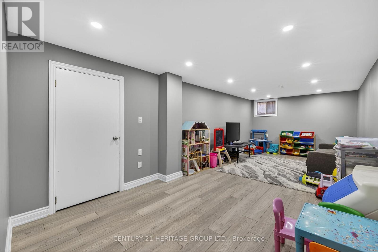 32 Northgate Drive, Bradford West Gwillimbury, Ontario  L3Z 2H5 - Photo 34 - N12467645