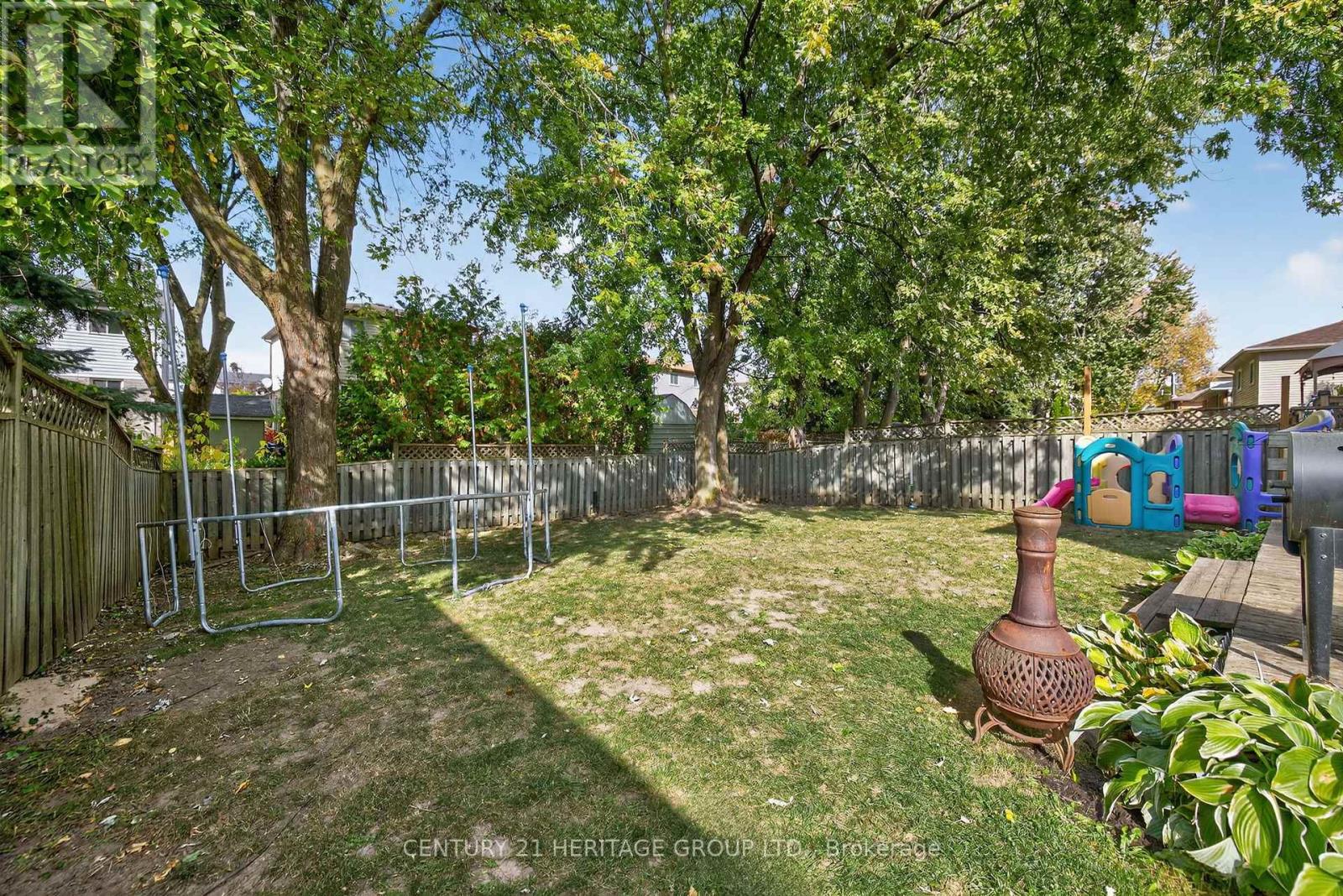 32 Northgate Drive, Bradford West Gwillimbury, Ontario  L3Z 2H5 - Photo 39 - N12467645